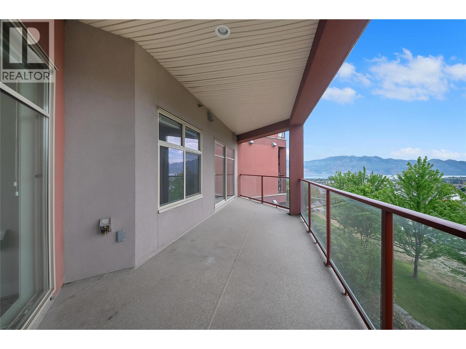 3220 Skyview Lane Unit# 409