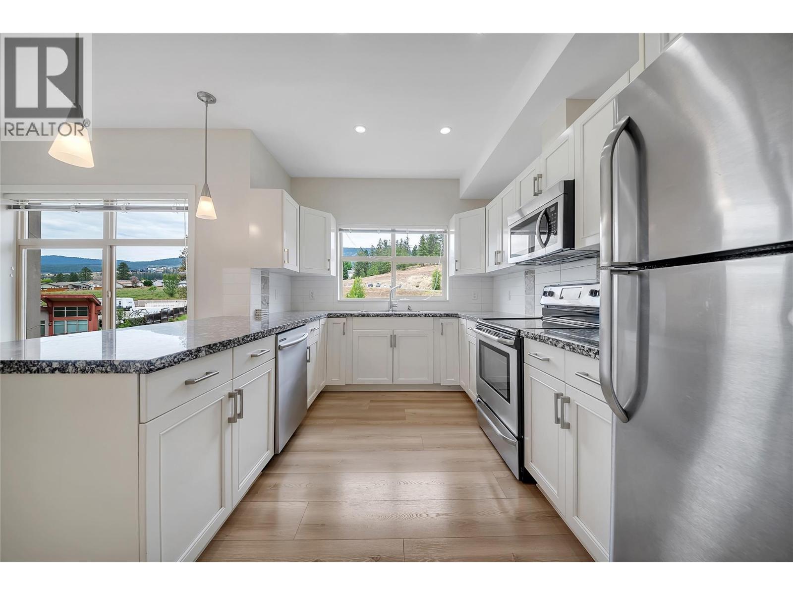 3220 Skyview Lane Unit# 409