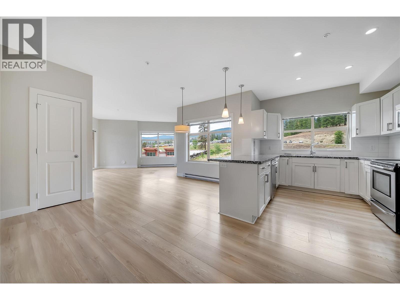 3220 Skyview Lane Unit# 409