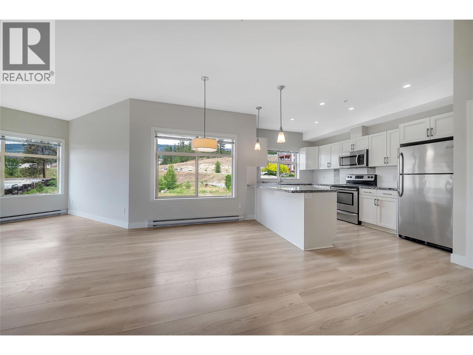3220 Skyview Lane Unit# 409