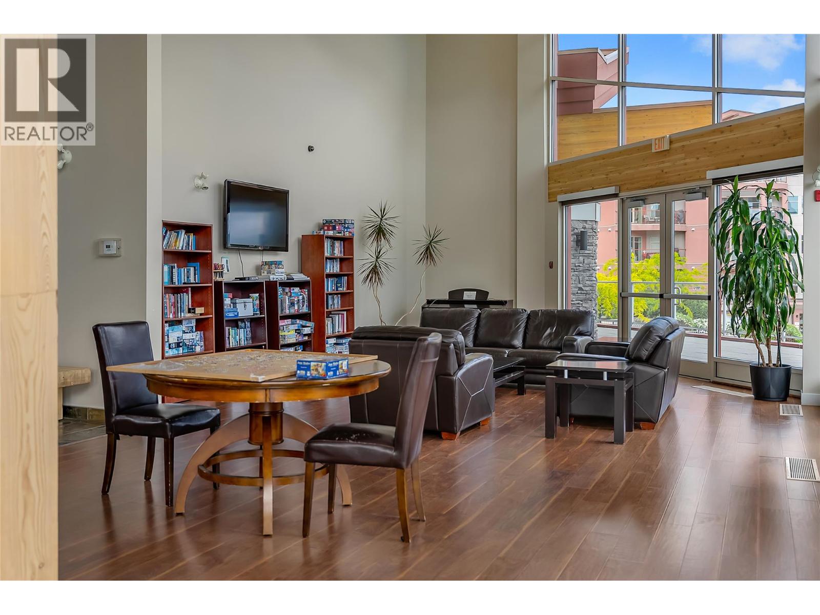 3220 Skyview Lane Unit# 409