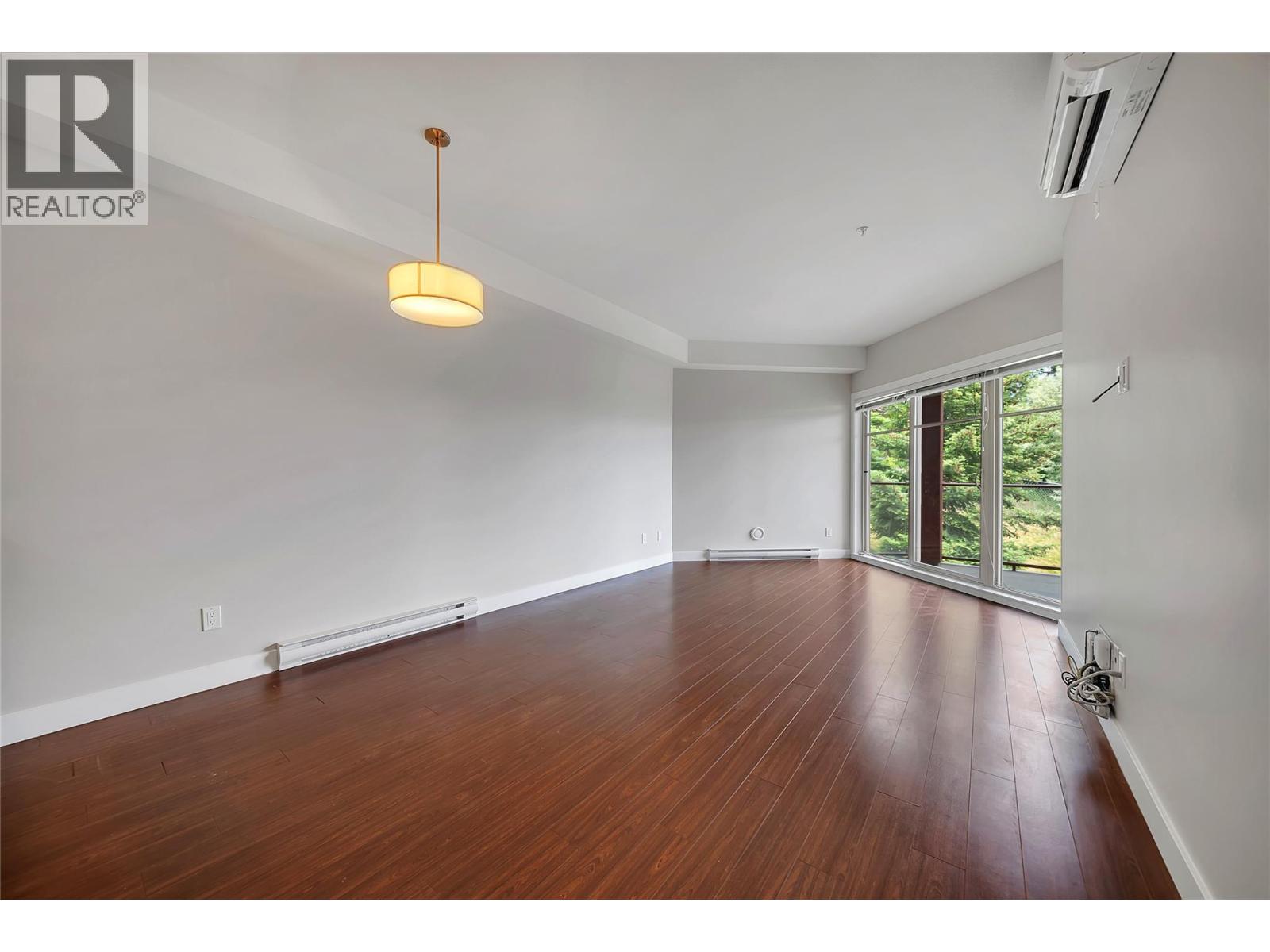 3229 Skyview Lane Unit# 306