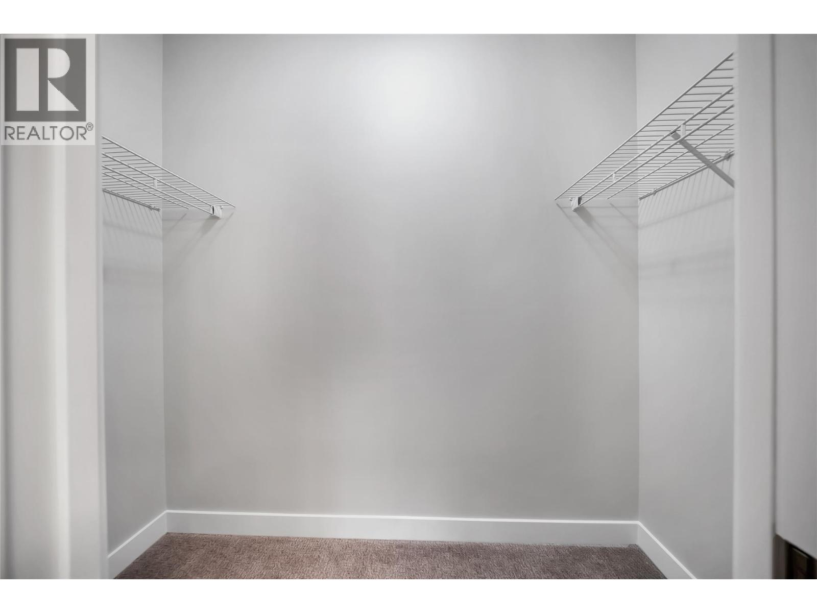 3229 Skyview Lane Unit# 306