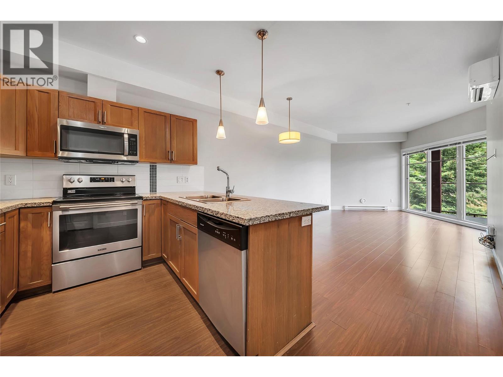 3229 Skyview Lane Unit# 306