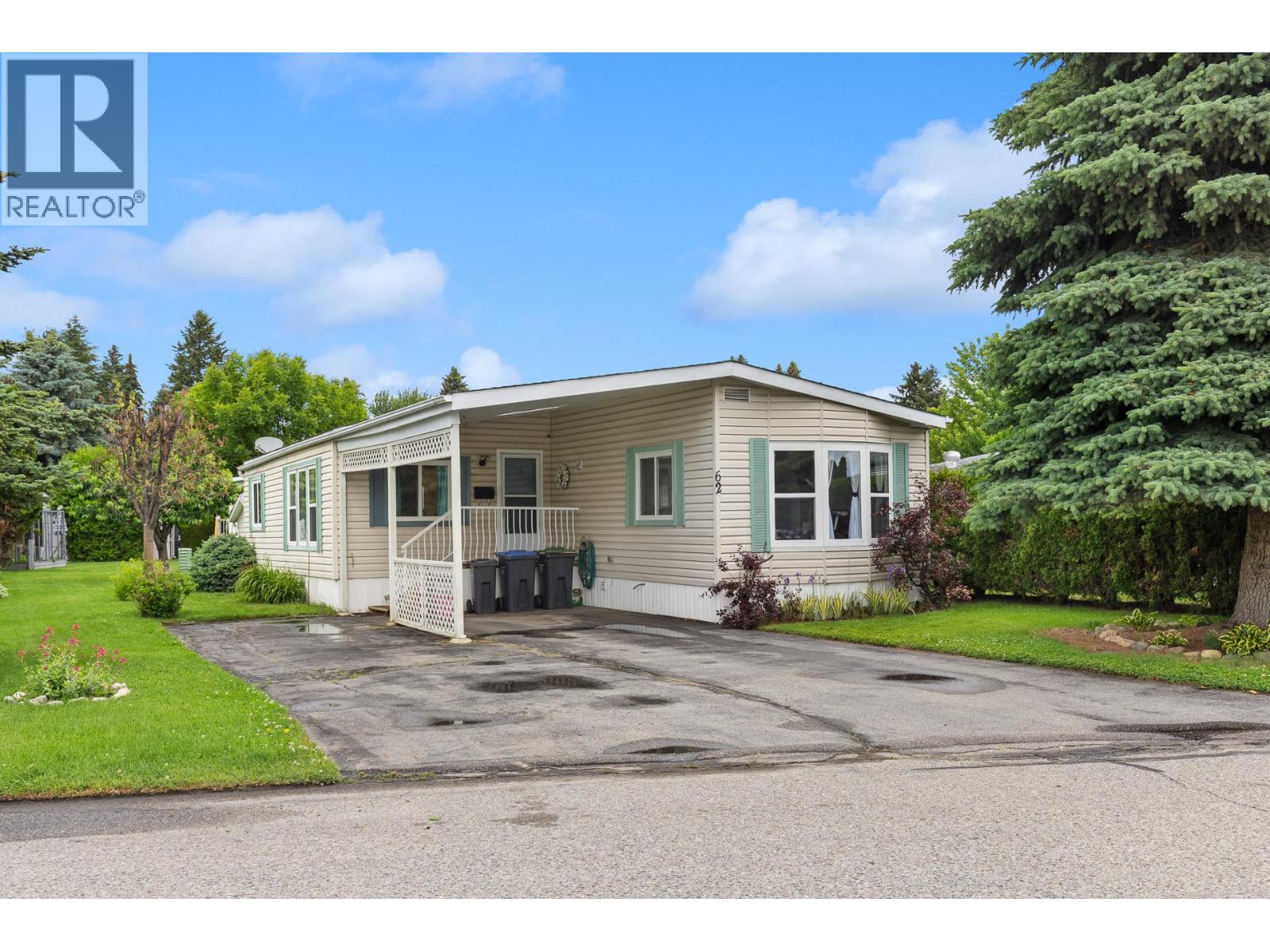 3535 Casorso Road Unit# 62