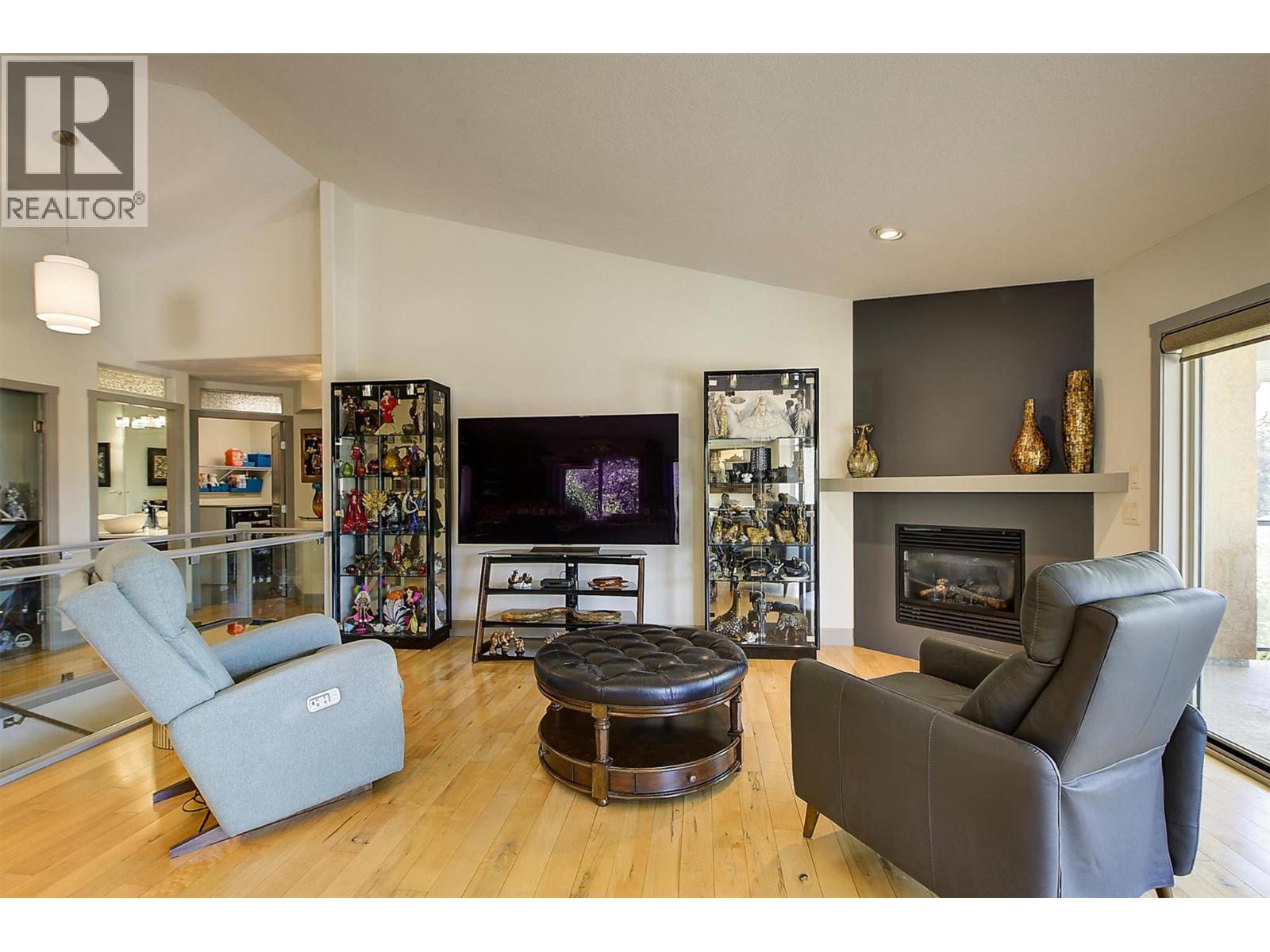 3590 Shadow Creek Drive