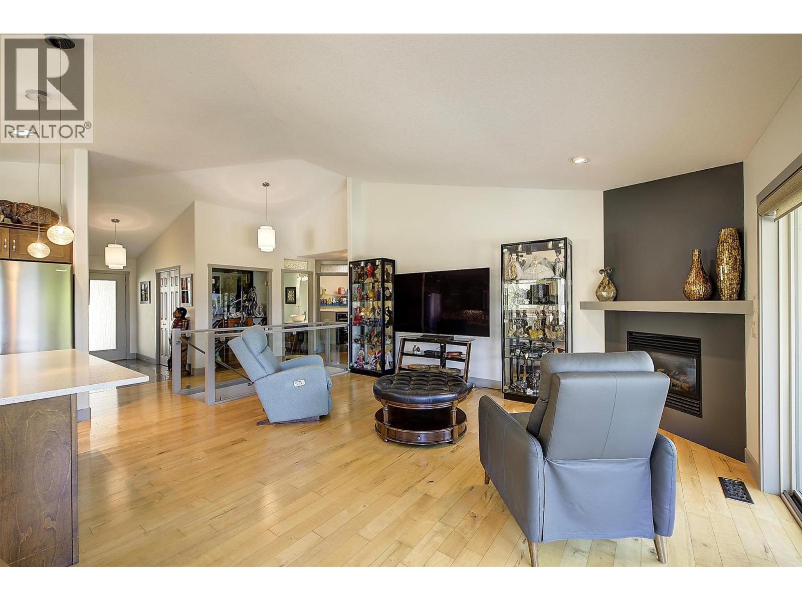 3590 Shadow Creek Drive