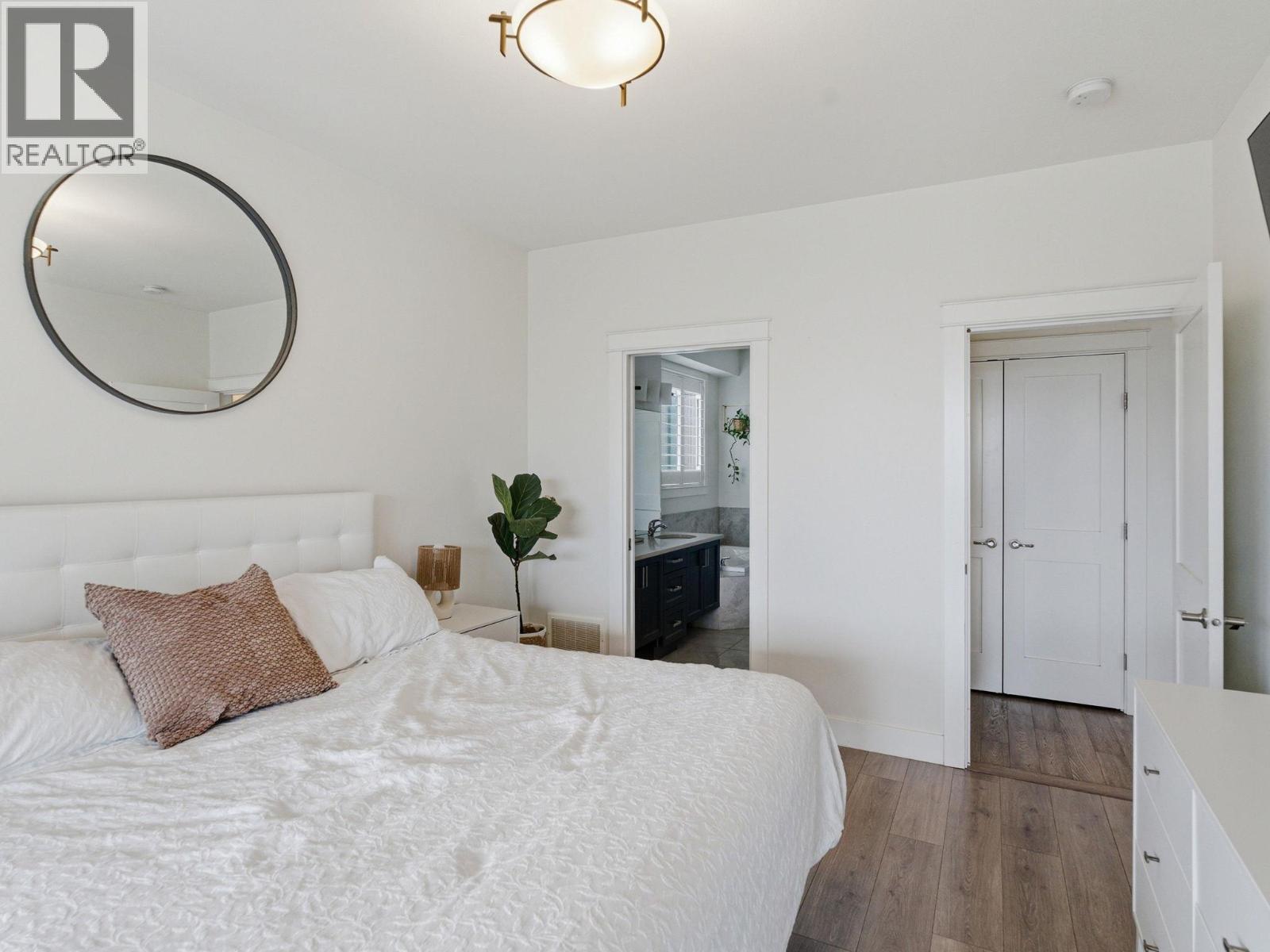 1622 Beach View Lane