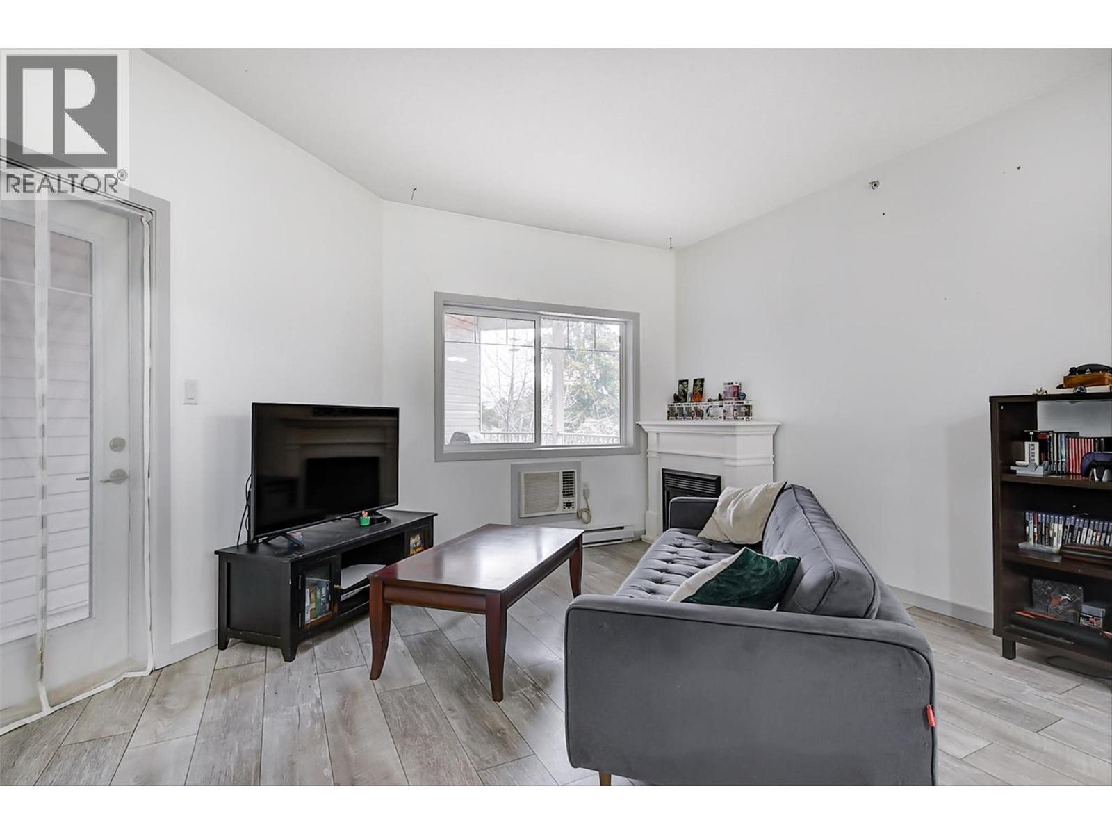 345 Mills Road Unit# 305