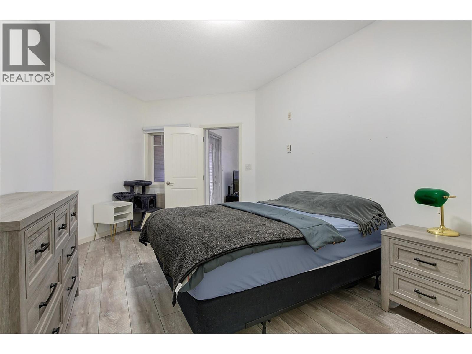 345 Mills Road Unit# 305