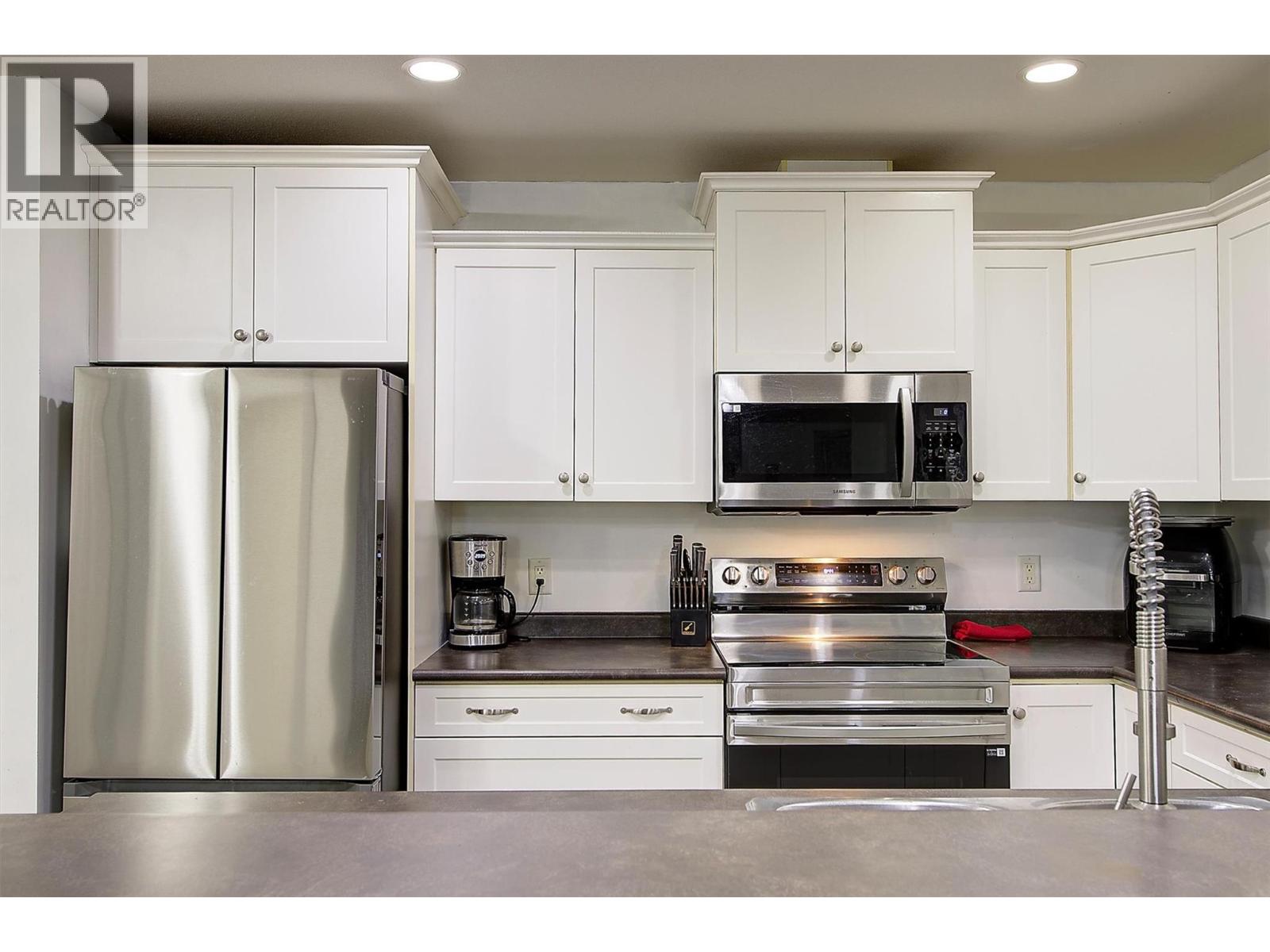 345 Mills Road Unit# 305