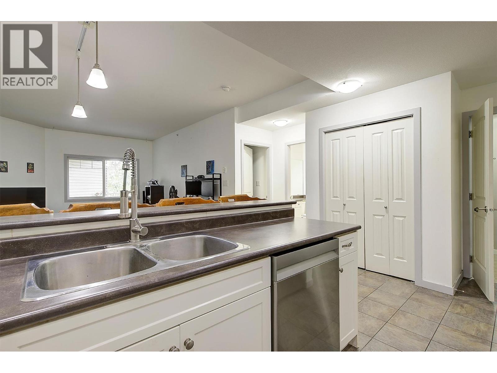 345 Mills Road Unit# 305