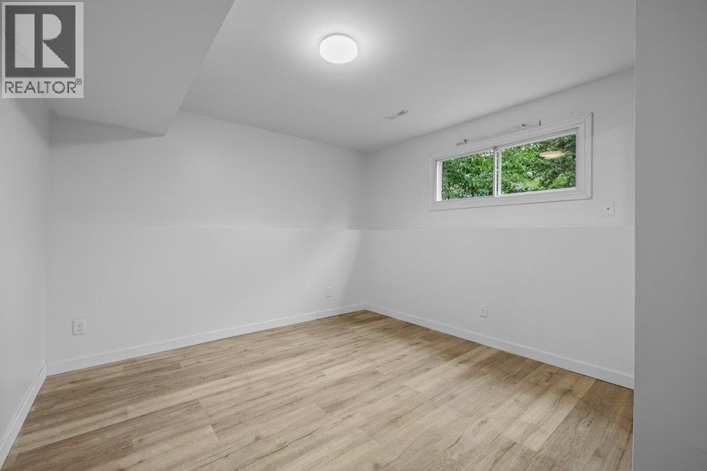 900 Hickory Road
