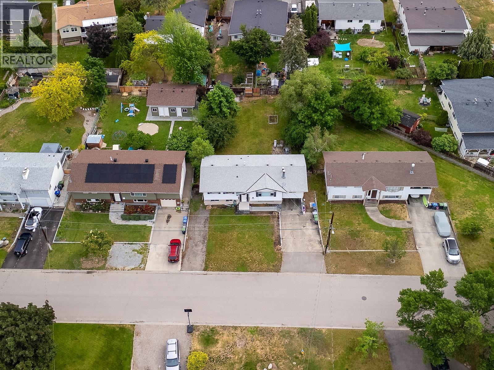 900 Hickory Road