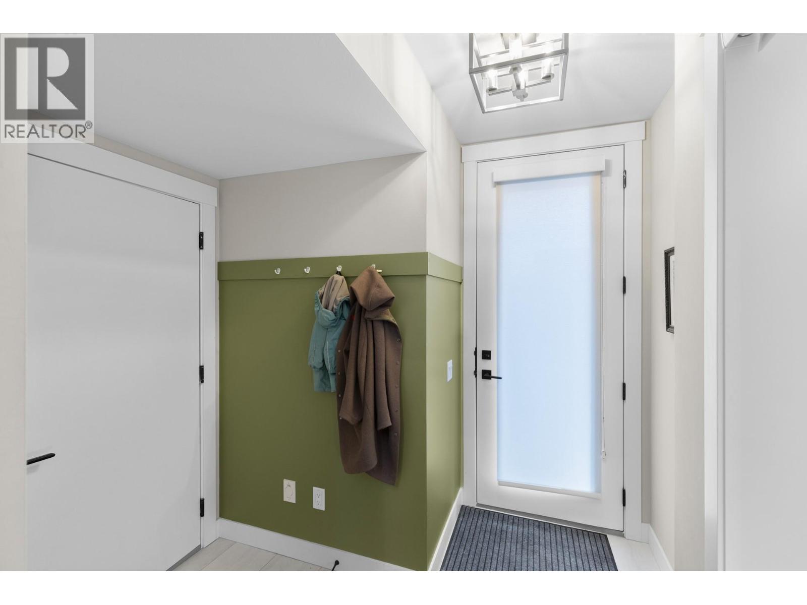 3220 Hilltown Drive Unit# 6