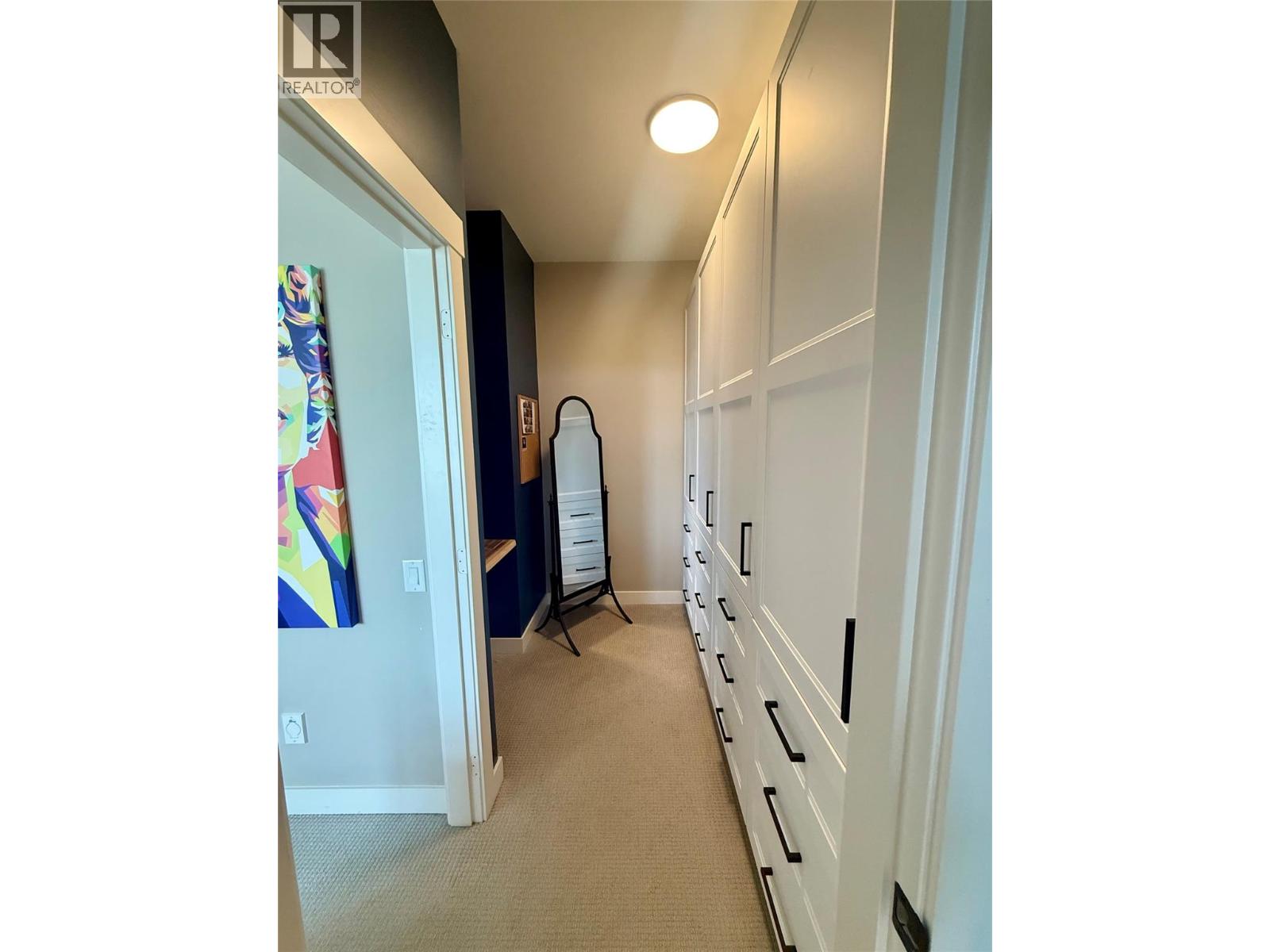 3220 Hilltown Drive Unit# 6