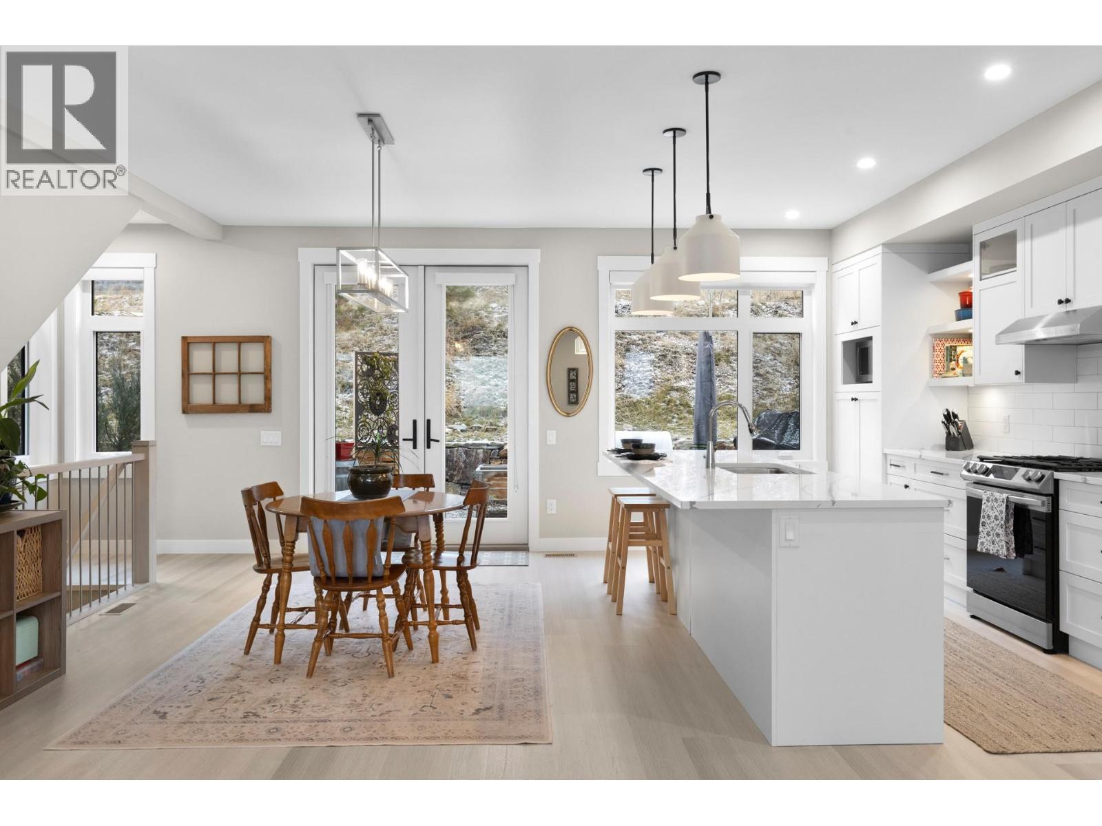 3220 Hilltown Drive Unit# 6