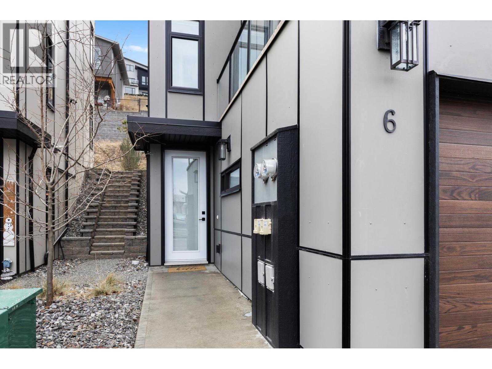 3220 Hilltown Drive Unit# 6