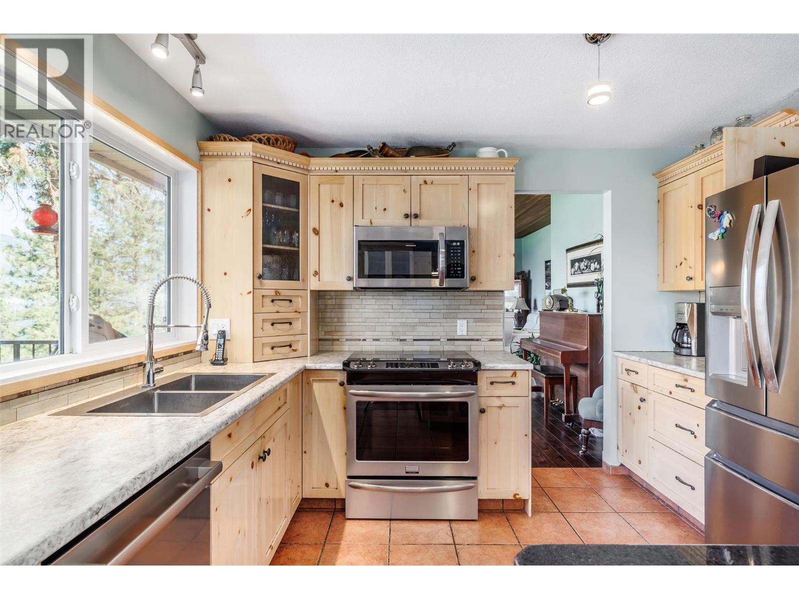 1928 Paly Road