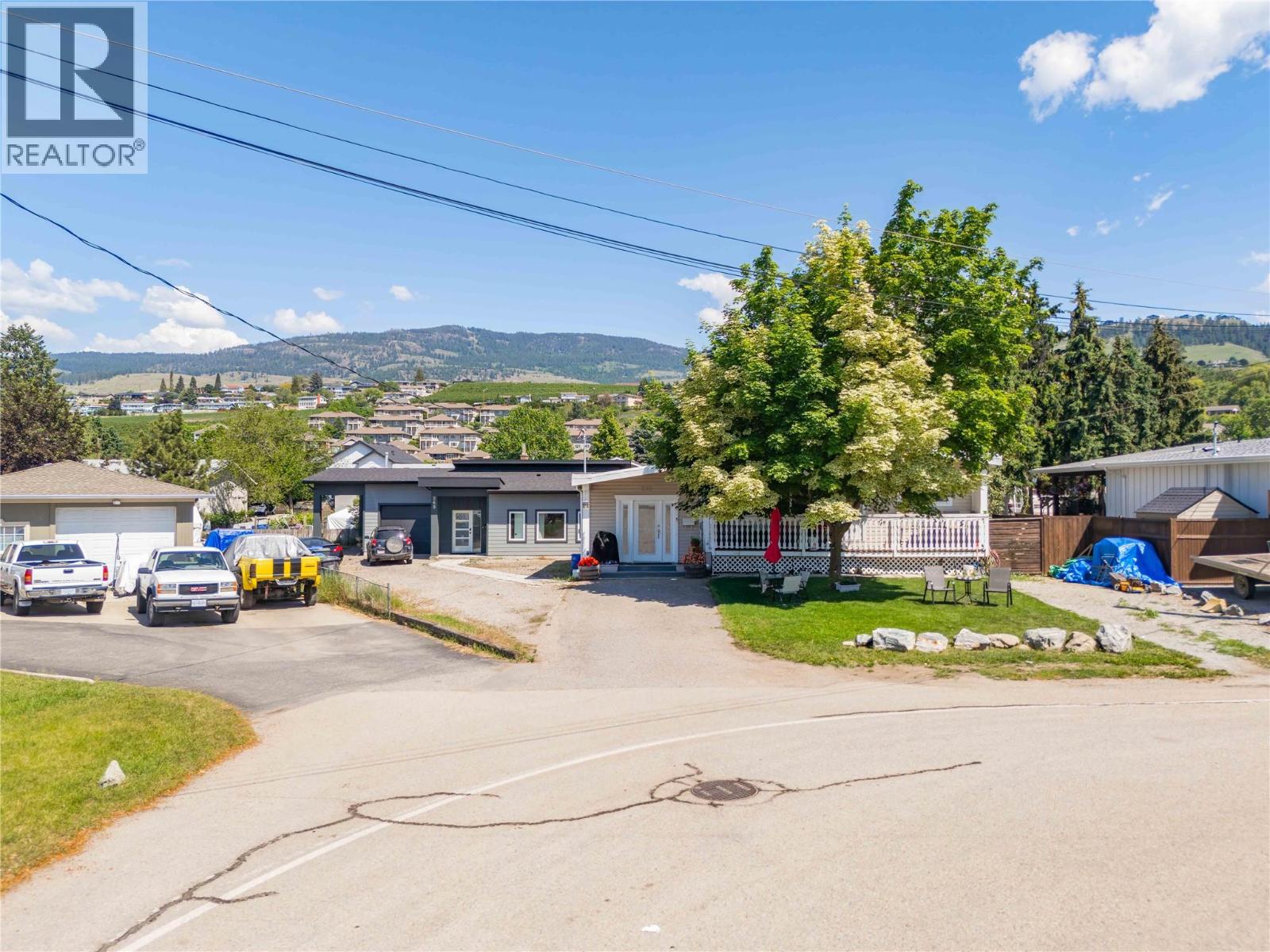 265 & 269 Muir Road