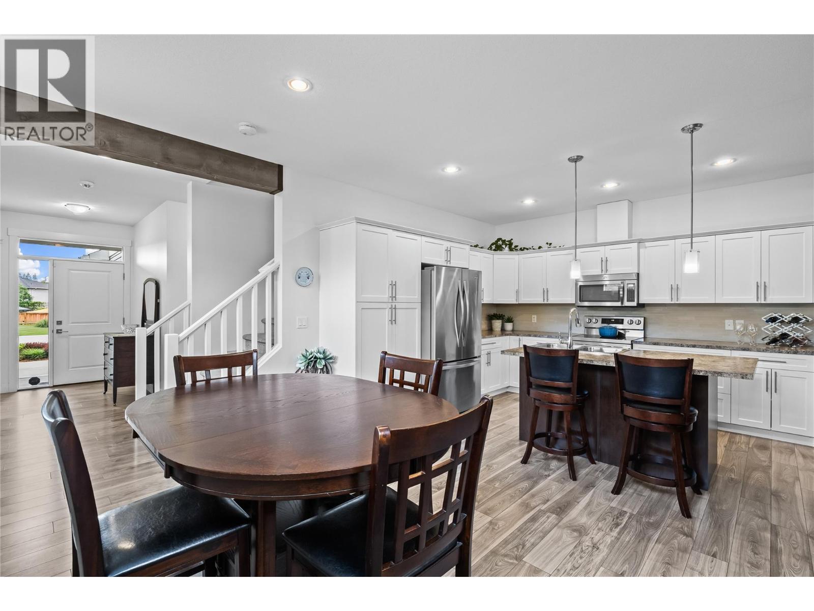 827 Juniper Road