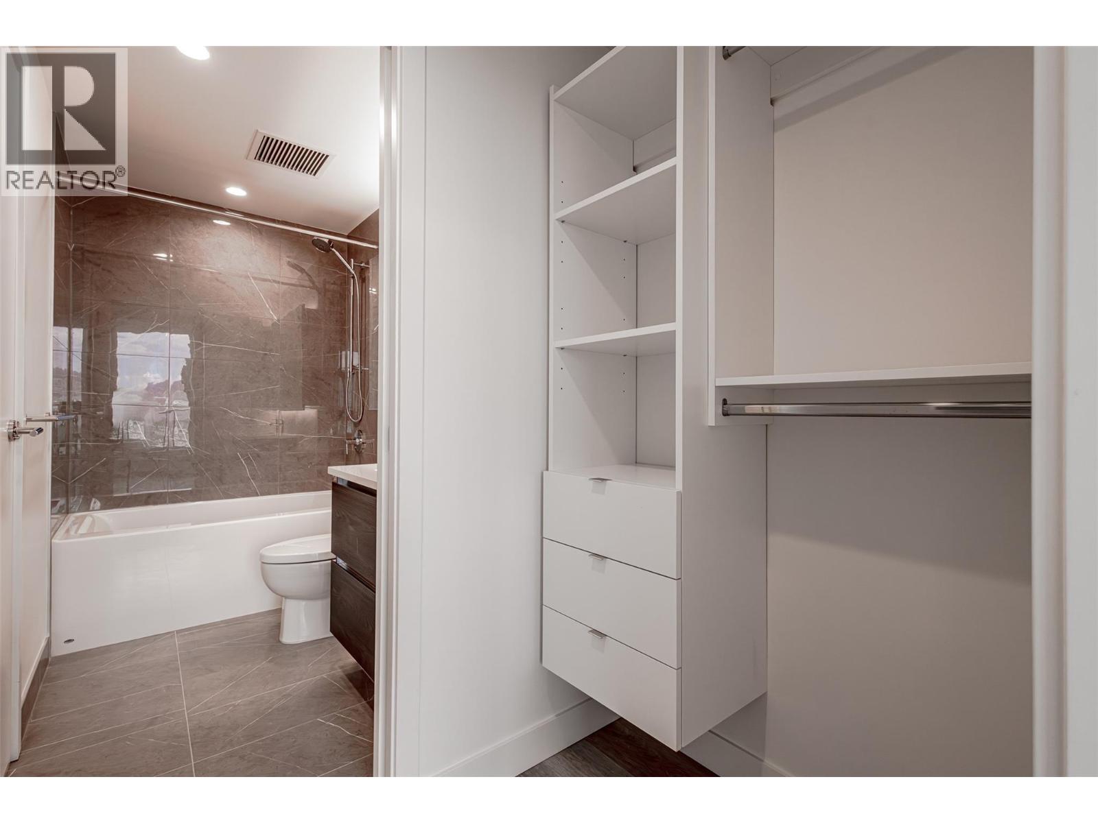 238 Leon Avenue Unit# 1401