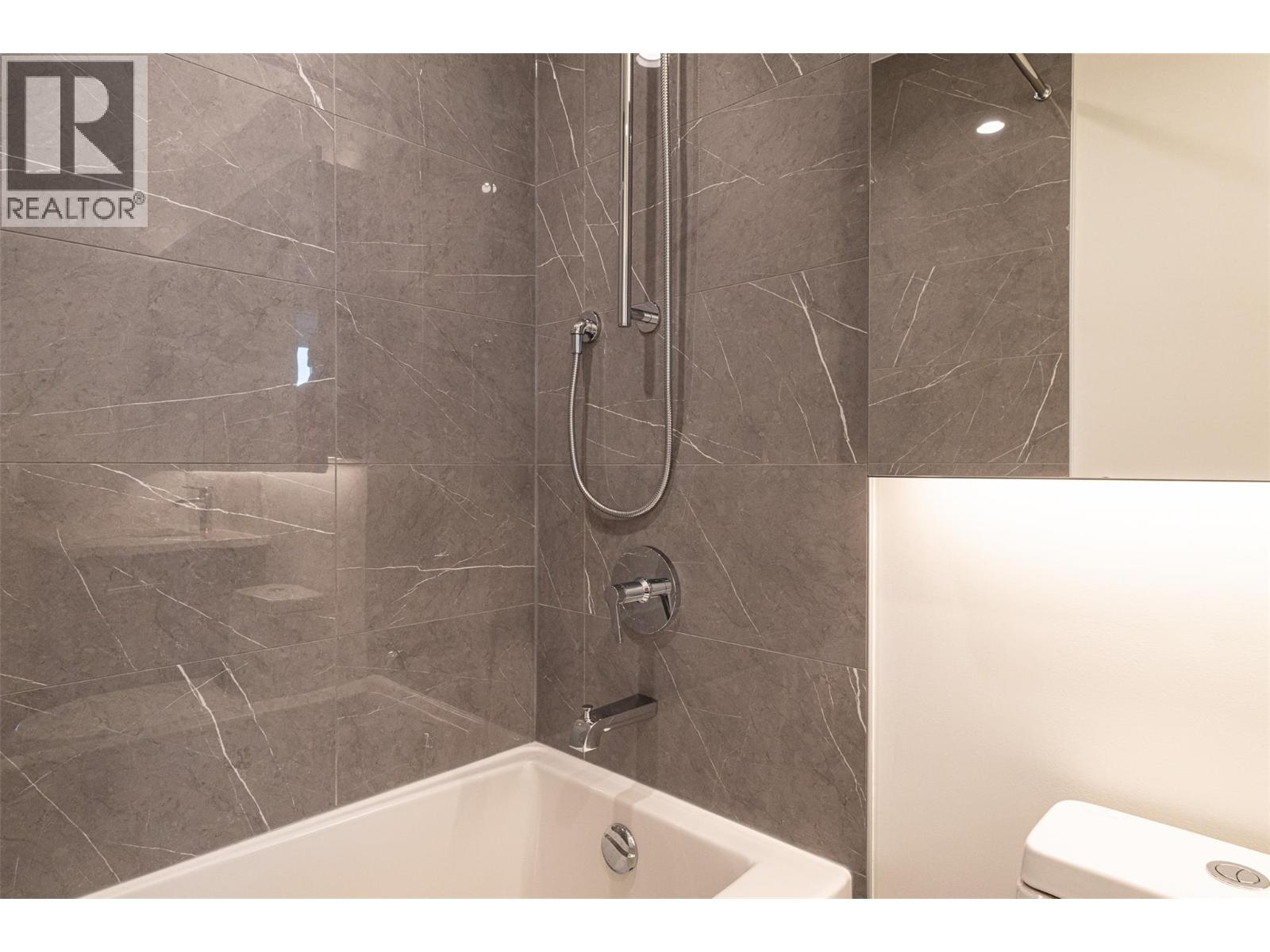 238 Leon Avenue Unit# 1401