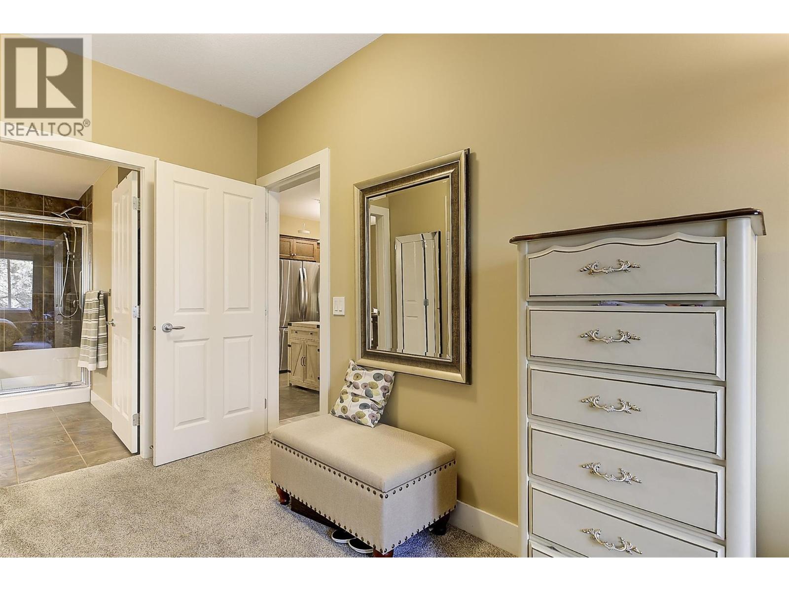 2532 Shoreline Drive Unit# 214