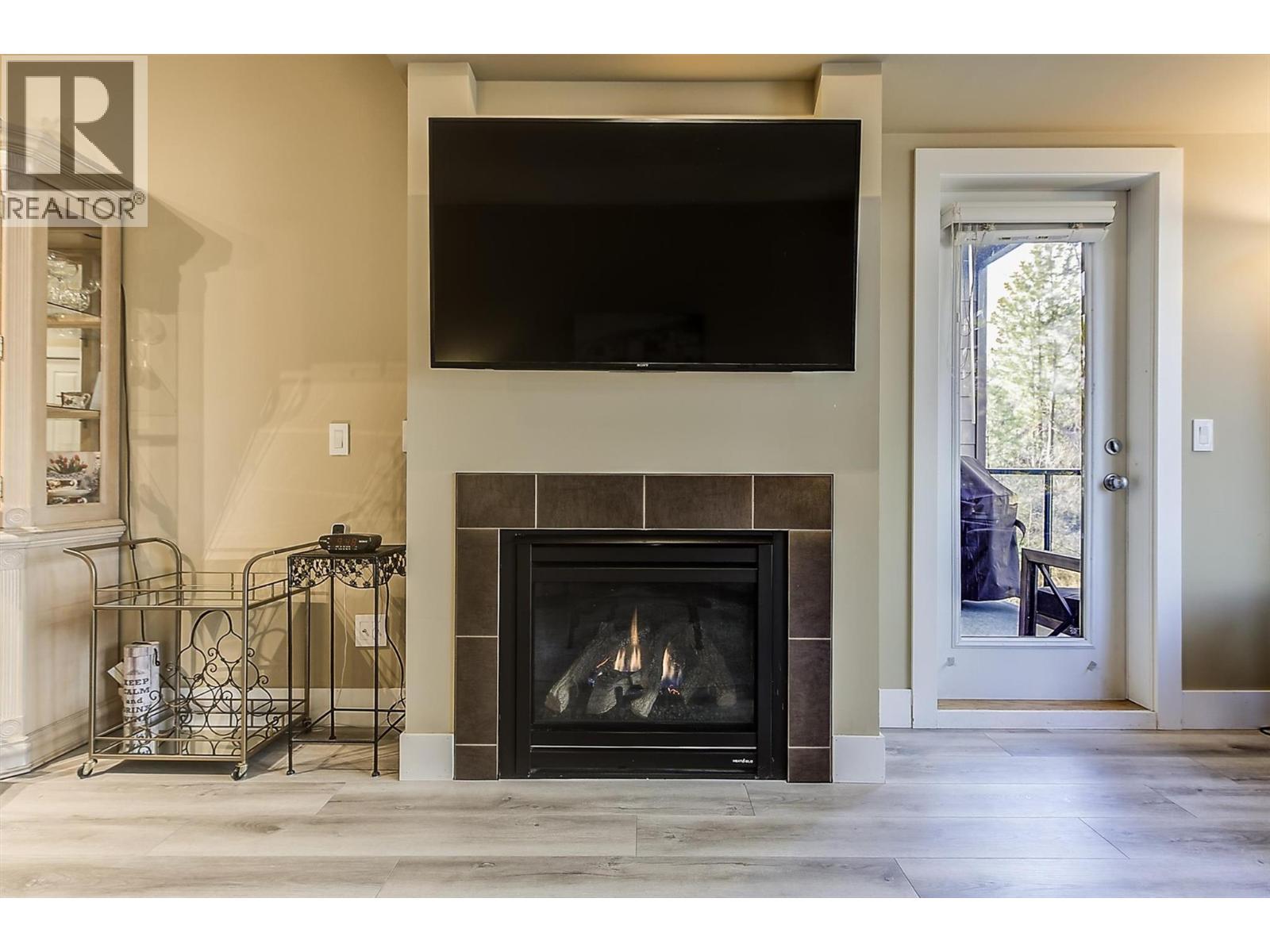 2532 Shoreline Drive Unit# 214