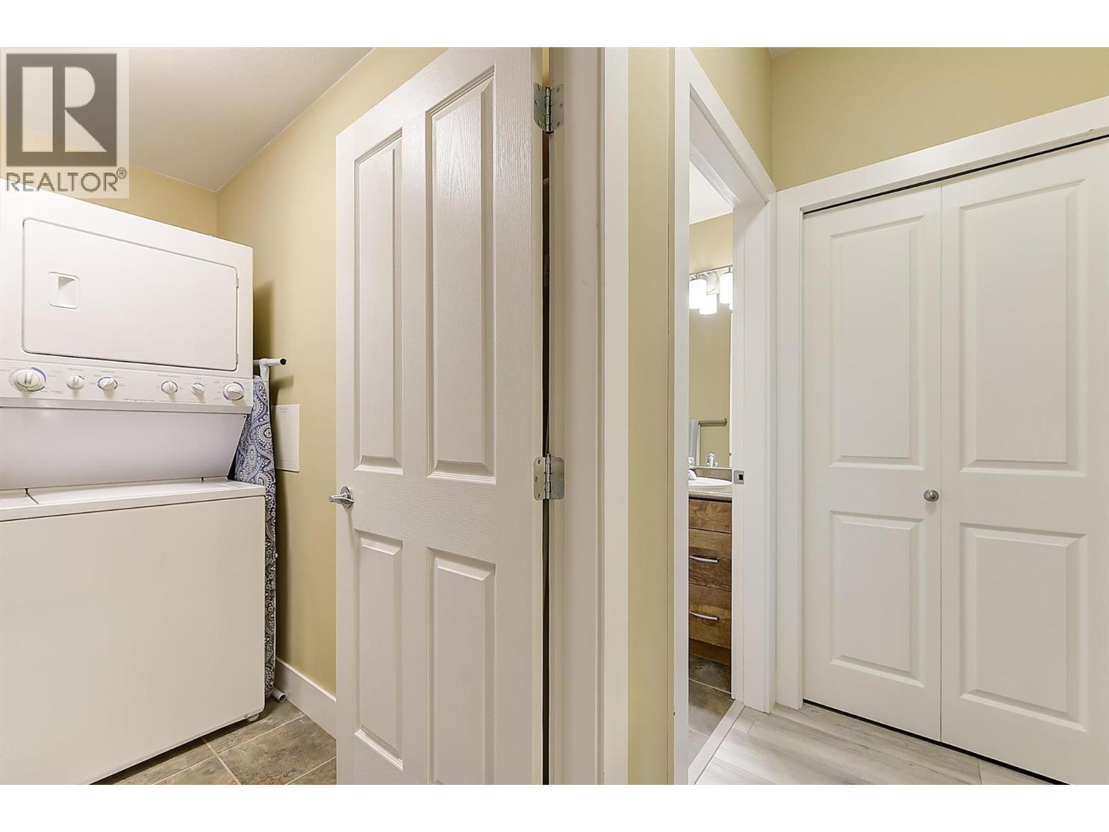 2532 Shoreline Drive Unit# 214