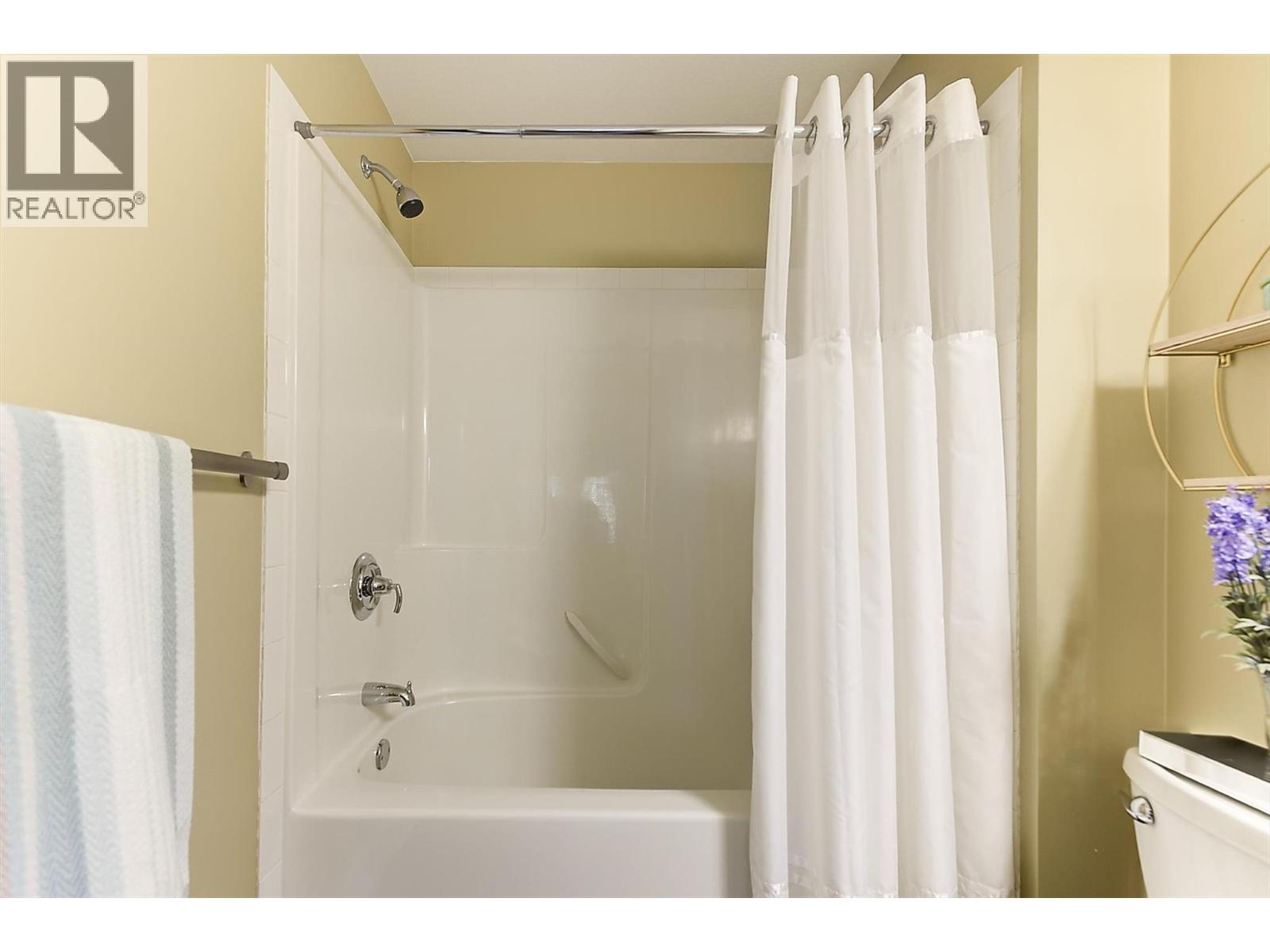 2532 Shoreline Drive Unit# 214