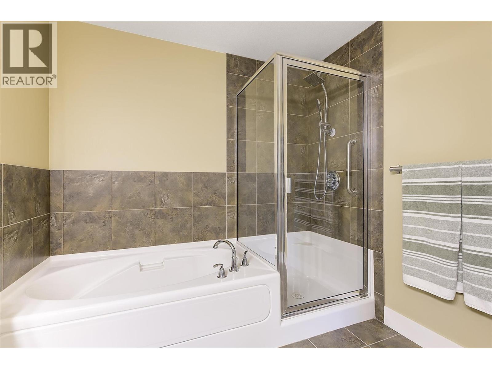 2532 Shoreline Drive Unit# 214