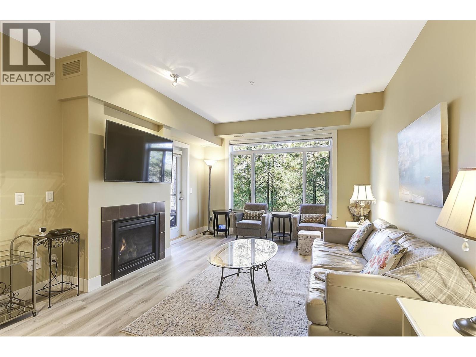 2532 Shoreline Drive Unit# 214