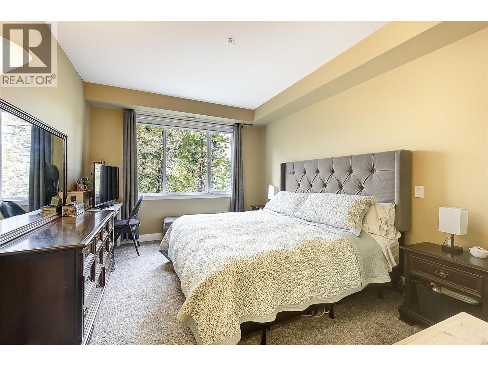 2532 Shoreline Drive Unit# 214