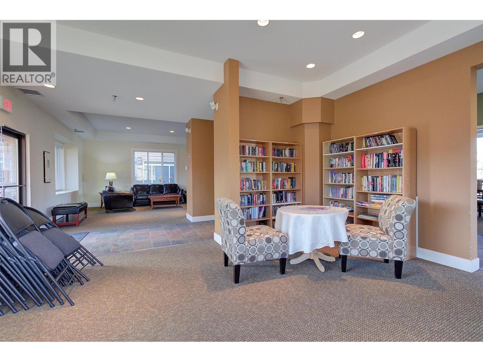 2532 Shoreline Drive Unit# 214