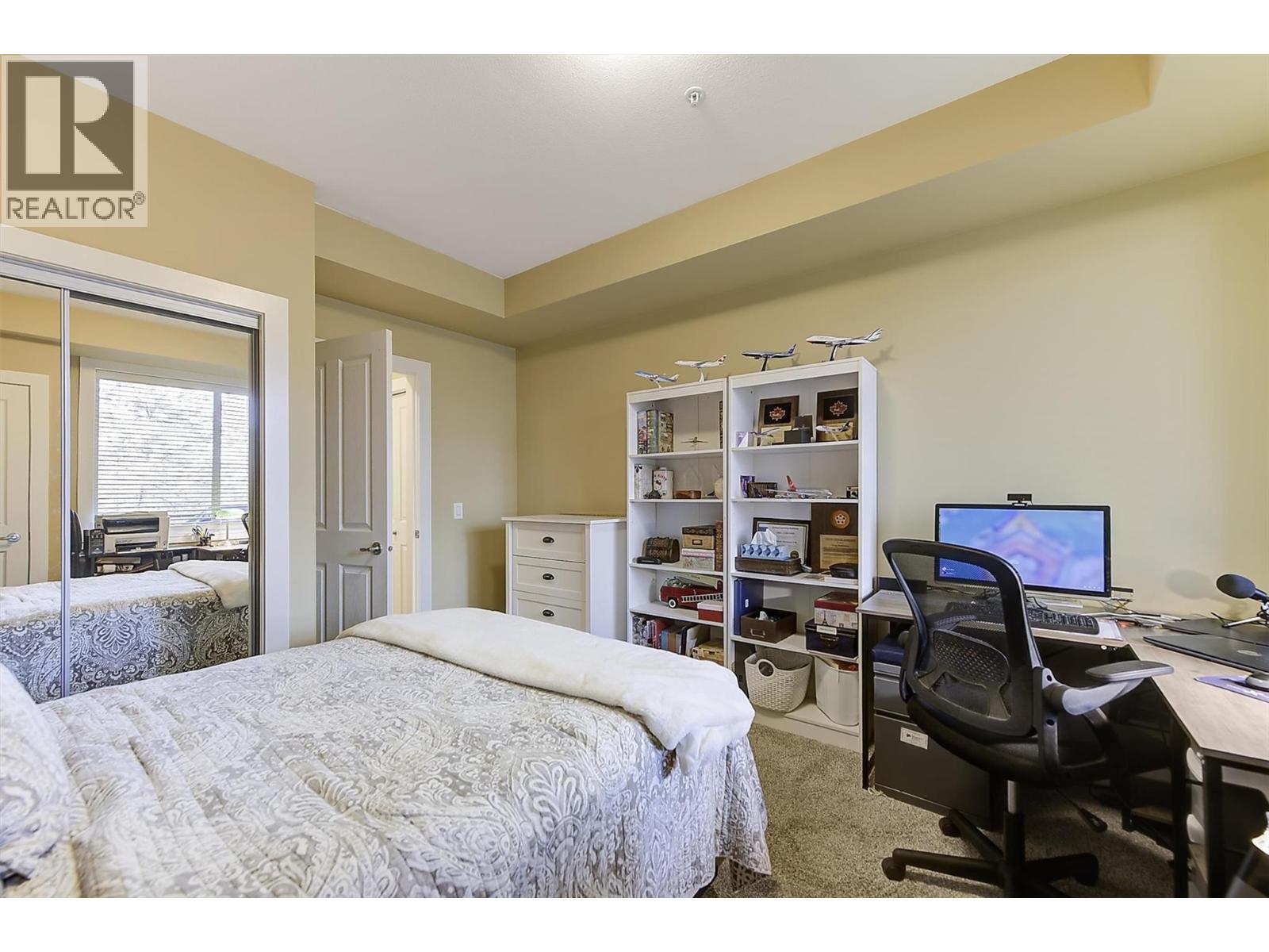 2532 Shoreline Drive Unit# 214
