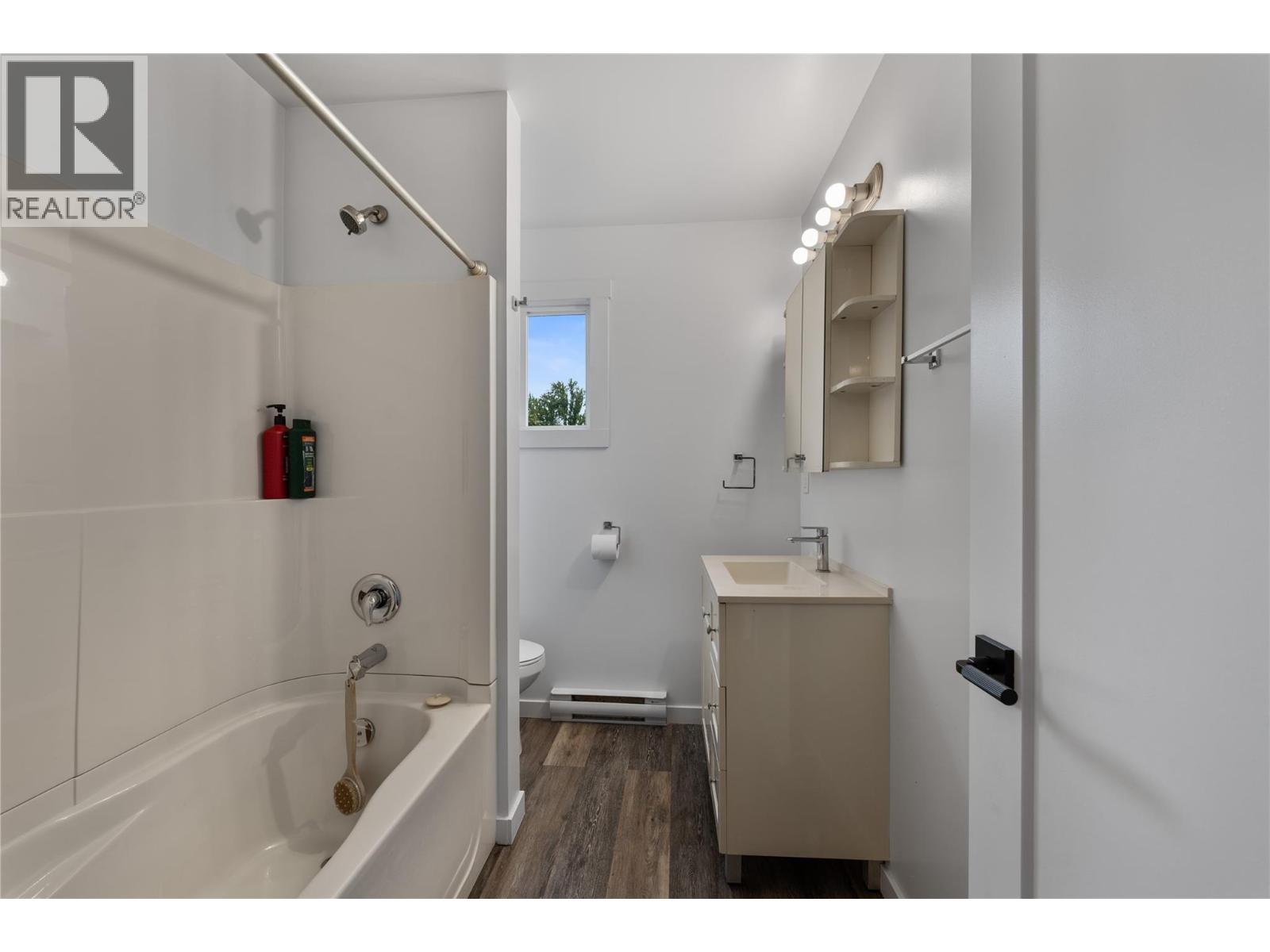 3135 Walnut Street Unit# 5