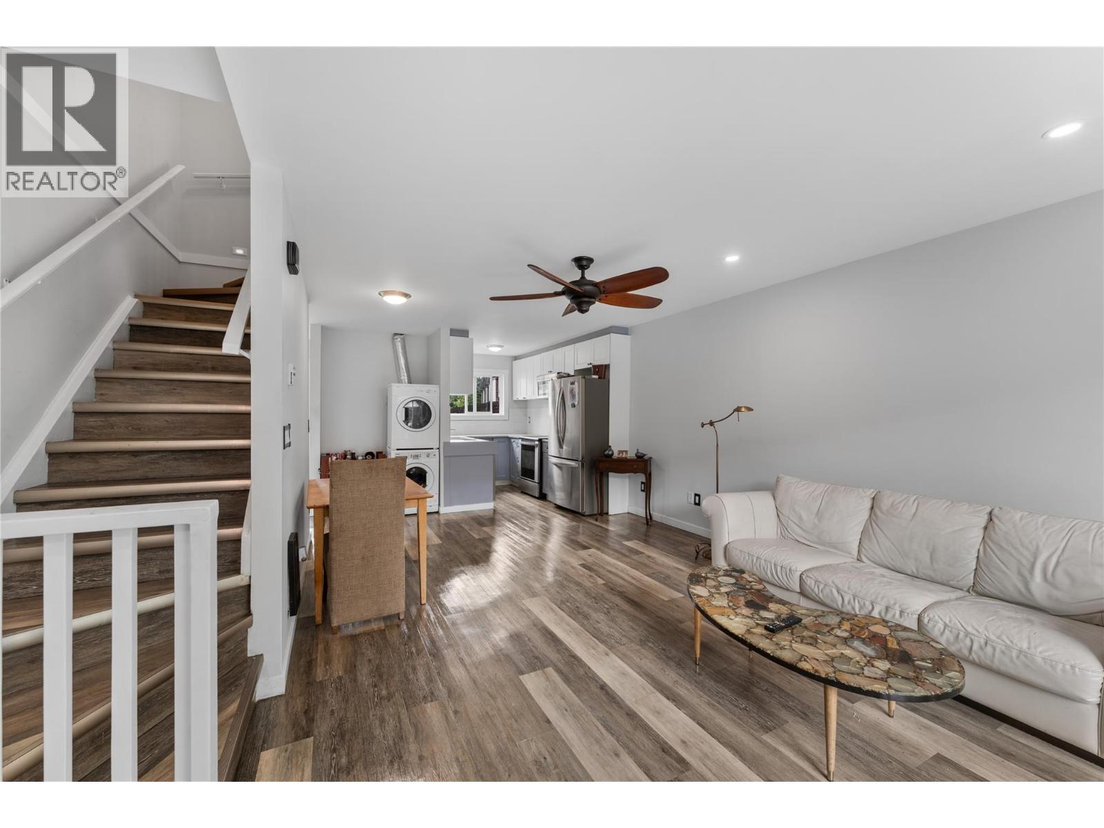 3135 Walnut Street Unit# 5