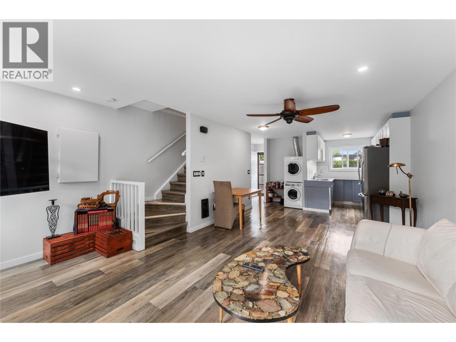 3135 Walnut Street Unit# 5