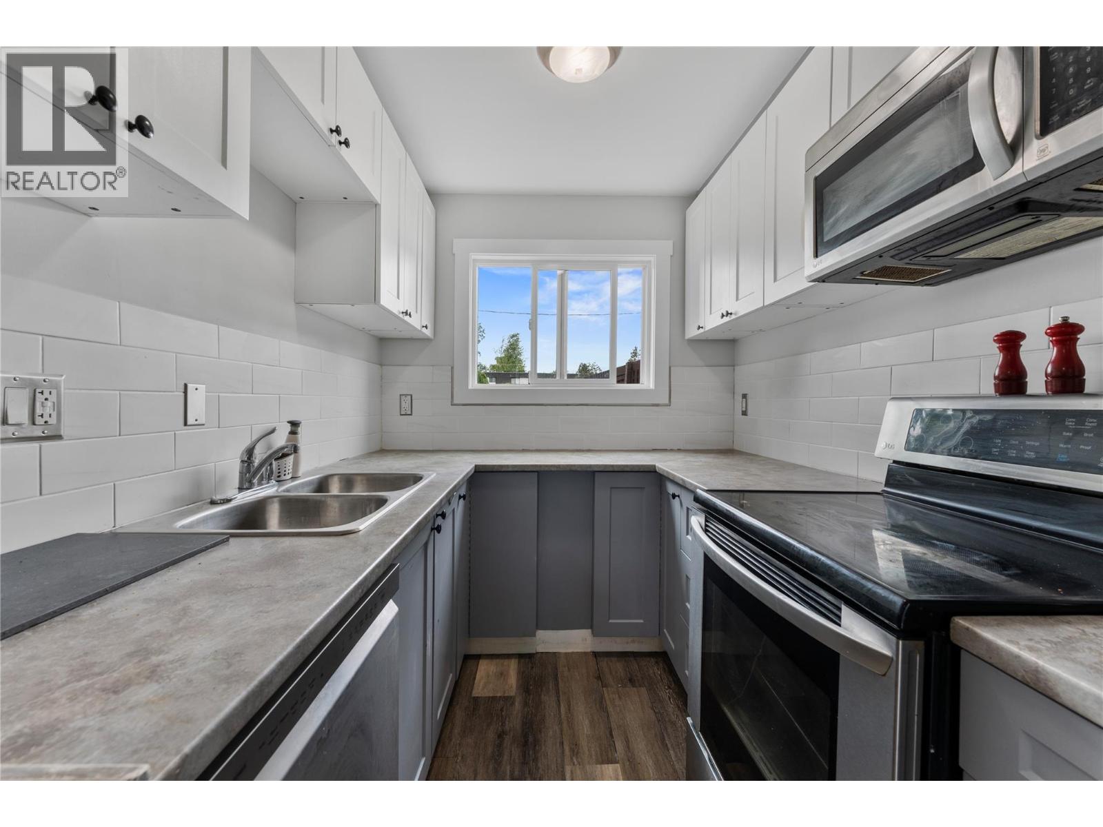 3135 Walnut Street Unit# 5