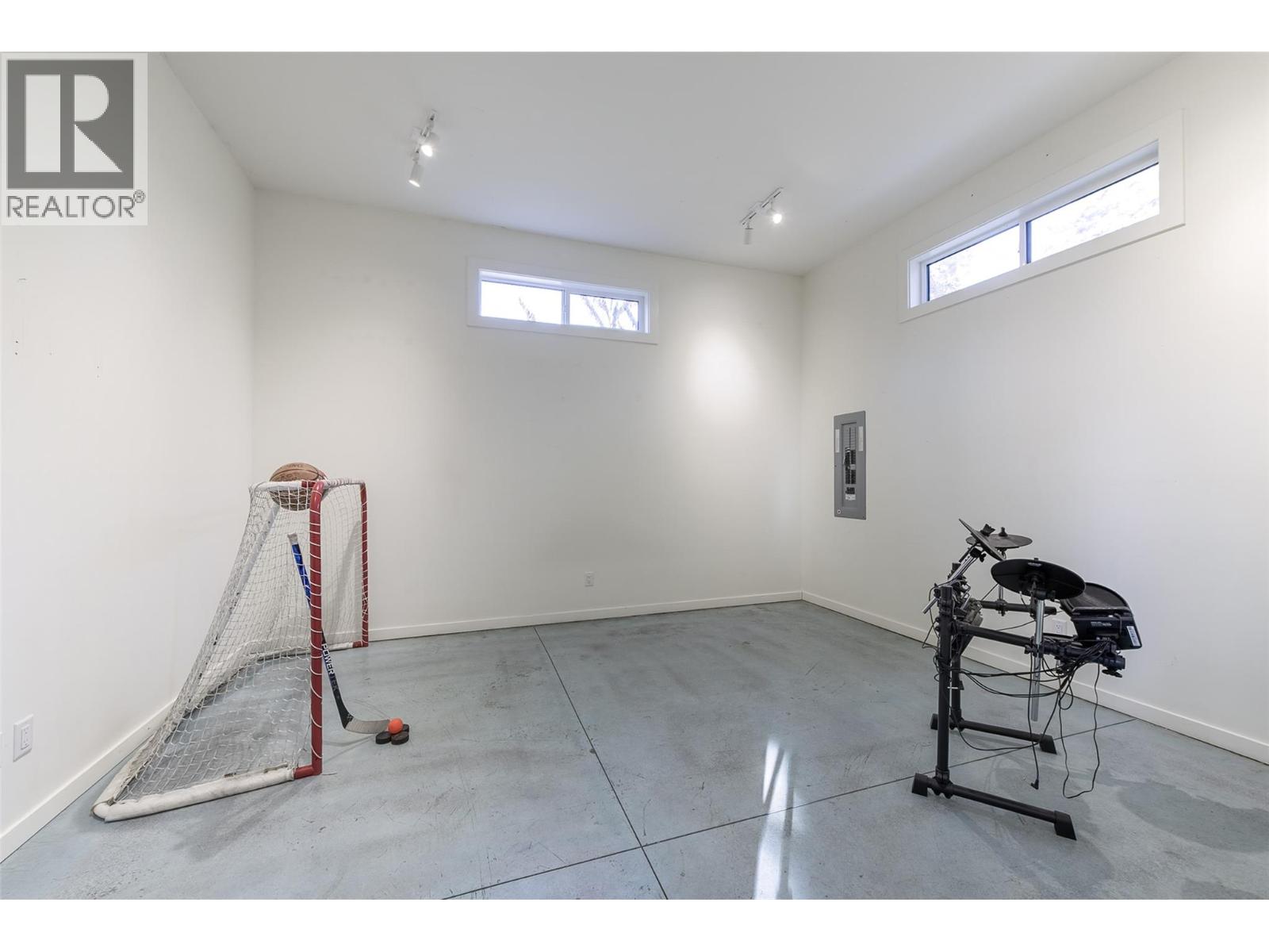 3153 Hall Road