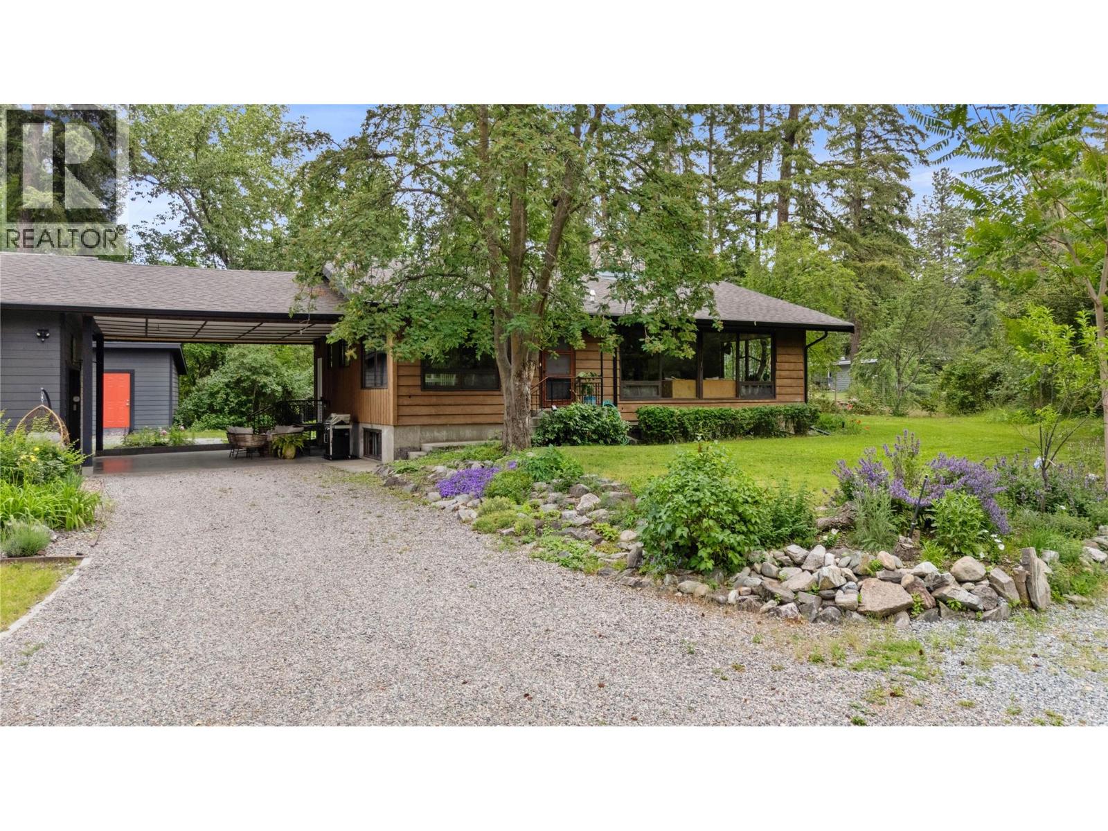 3153 Hall Road