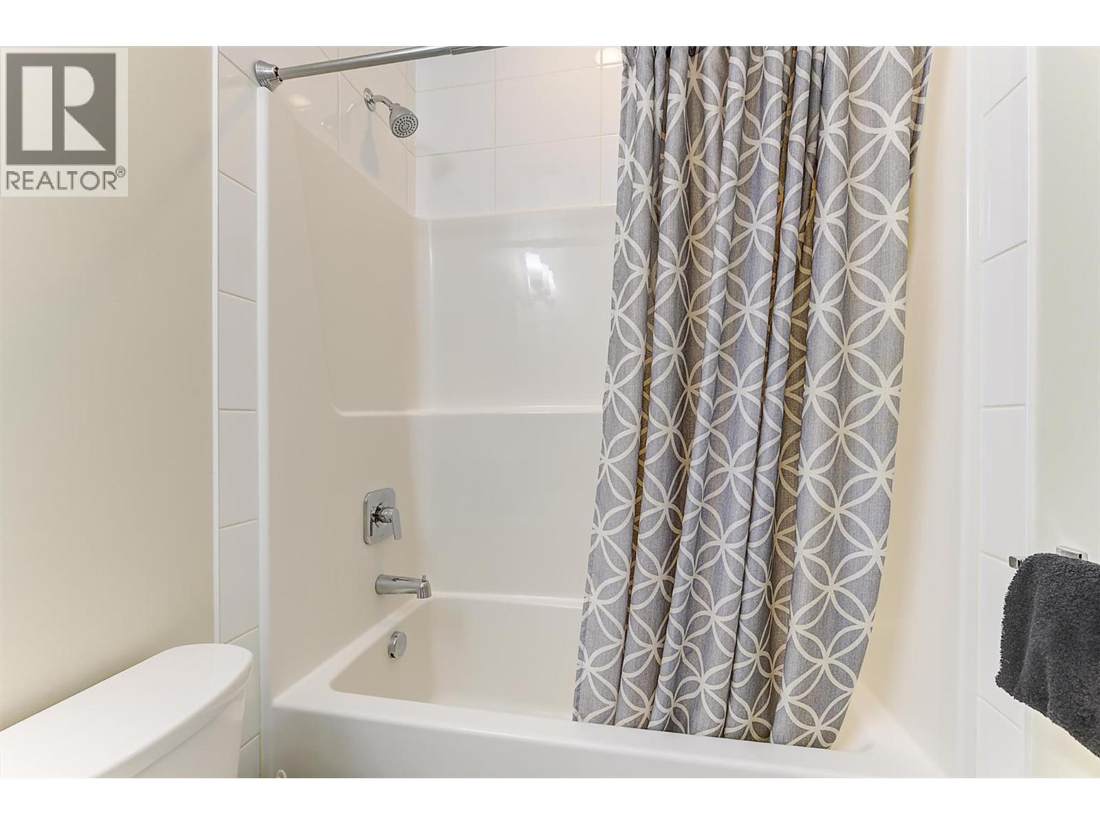 12798 LAKE HILL Drive Unit# 43 Lot# SL39