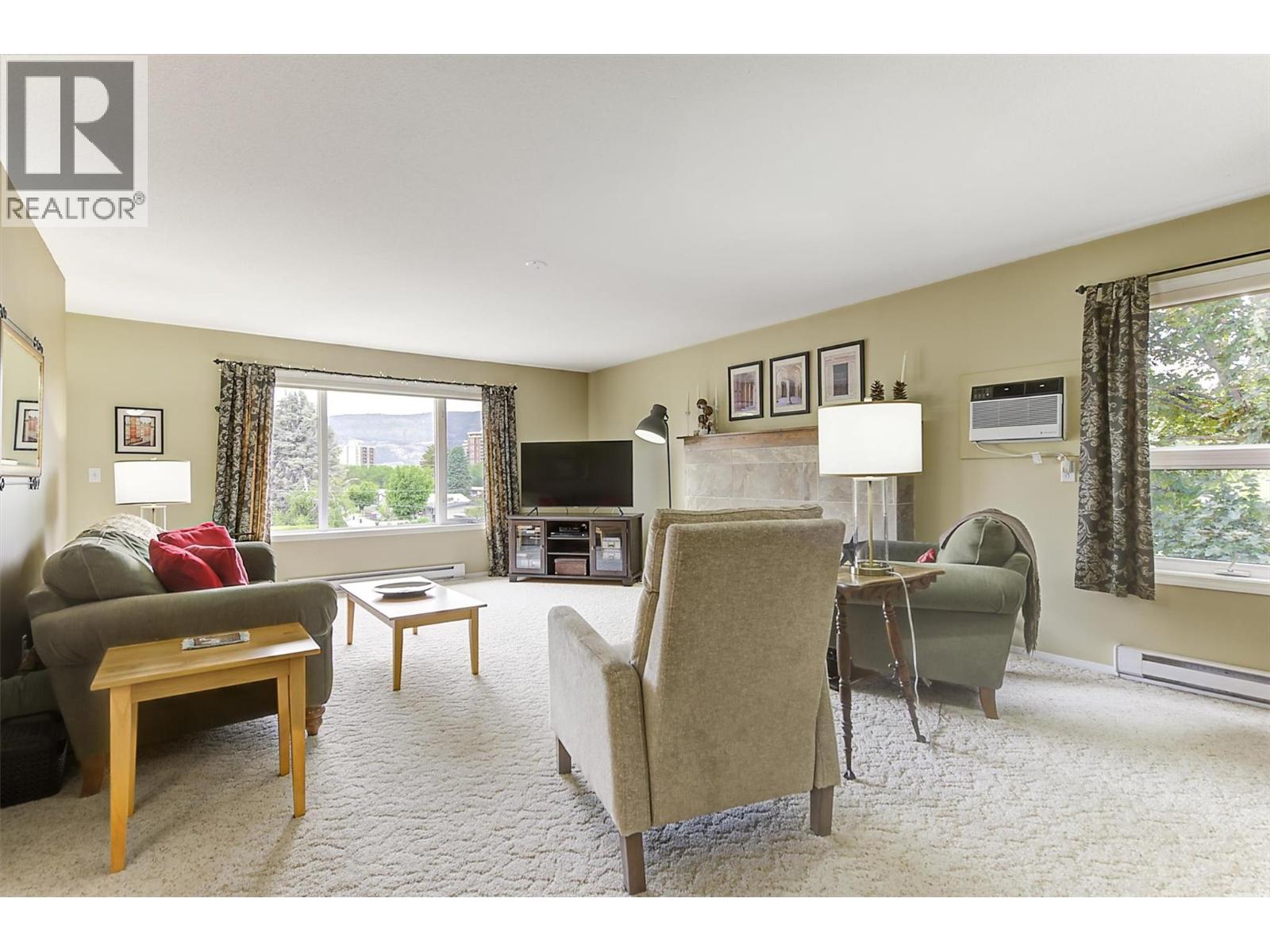 1672 Thayer Court