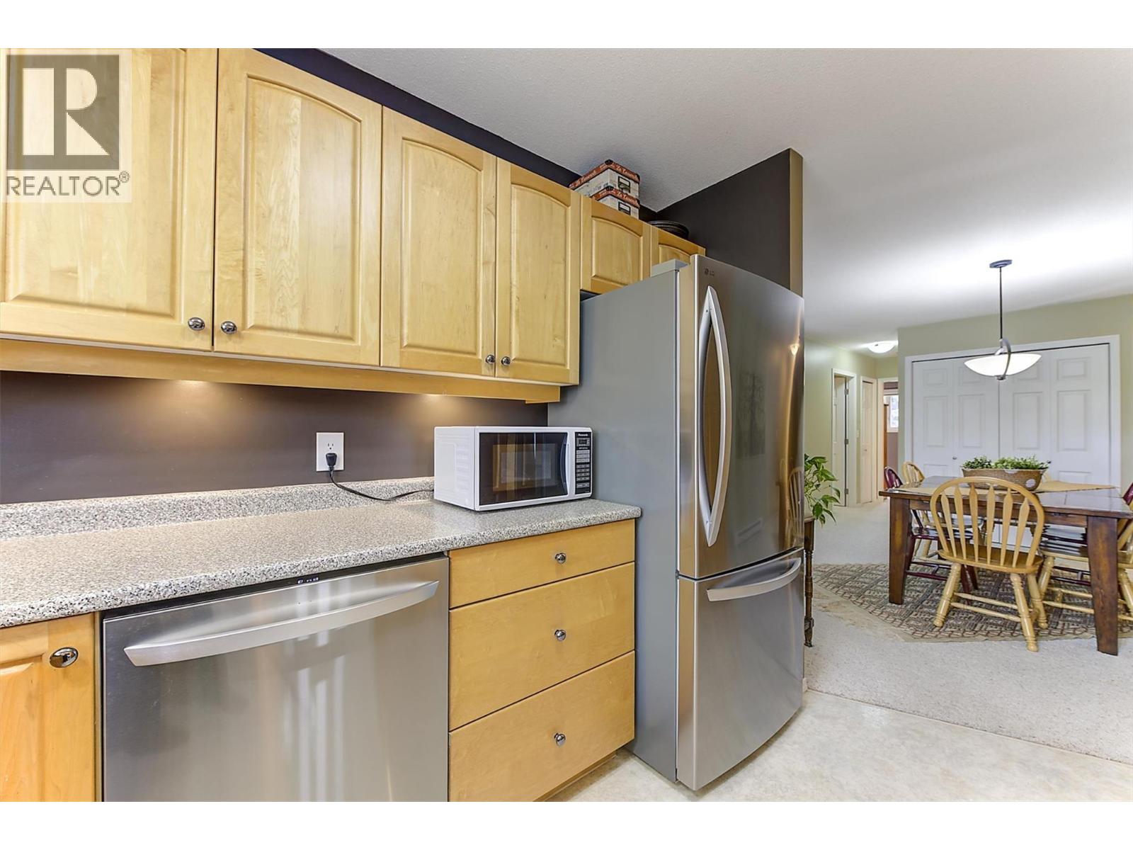 1672 Thayer Court