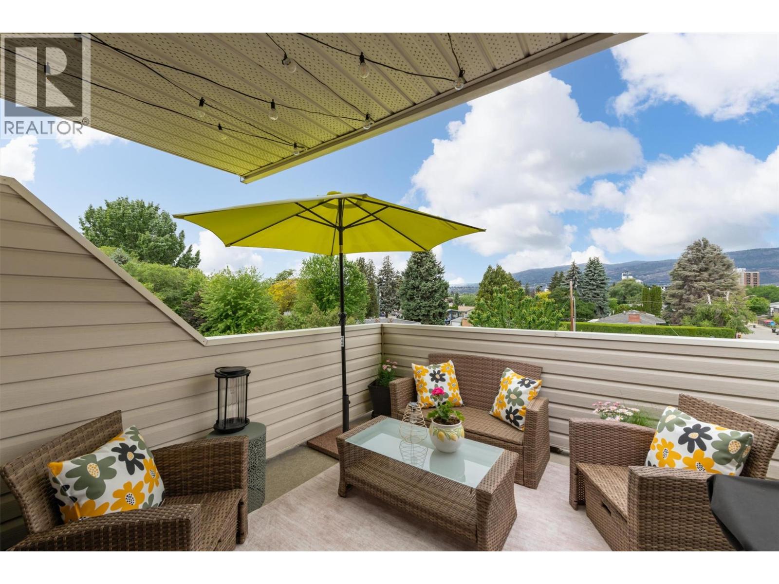 1672 Thayer Court