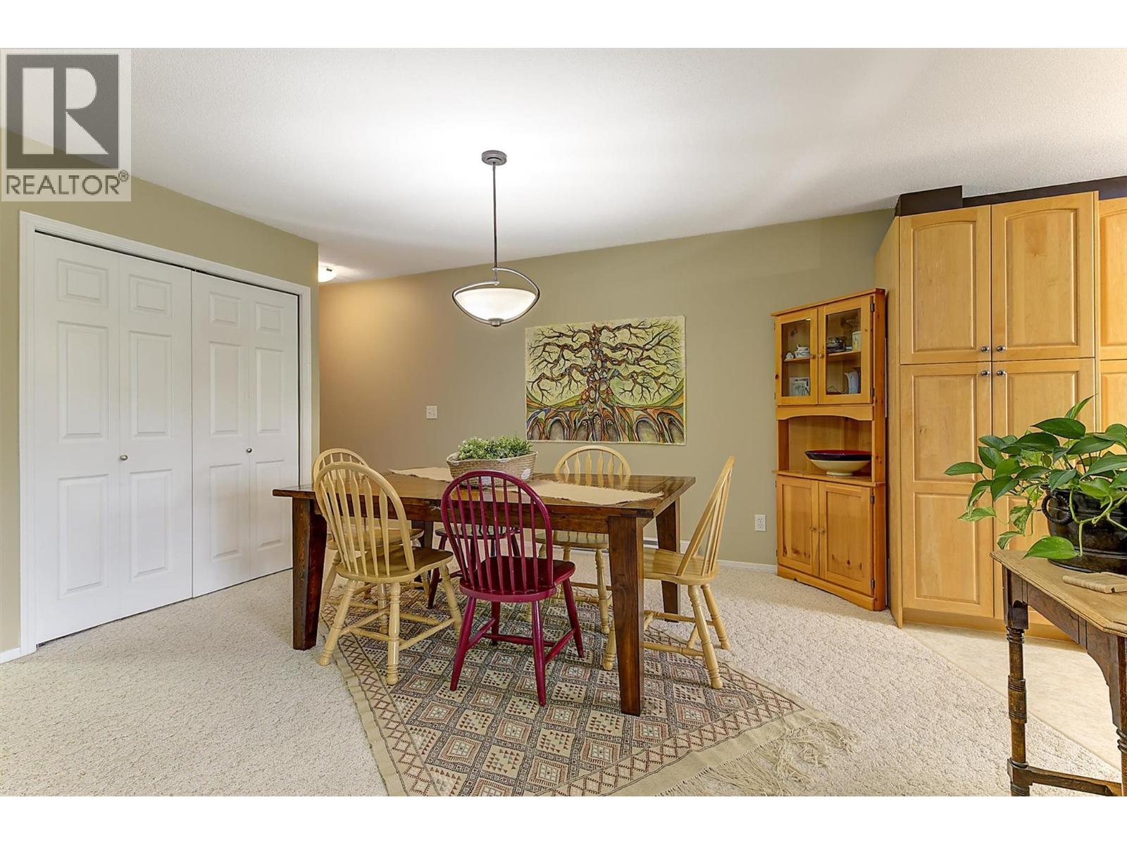 1672 Thayer Court