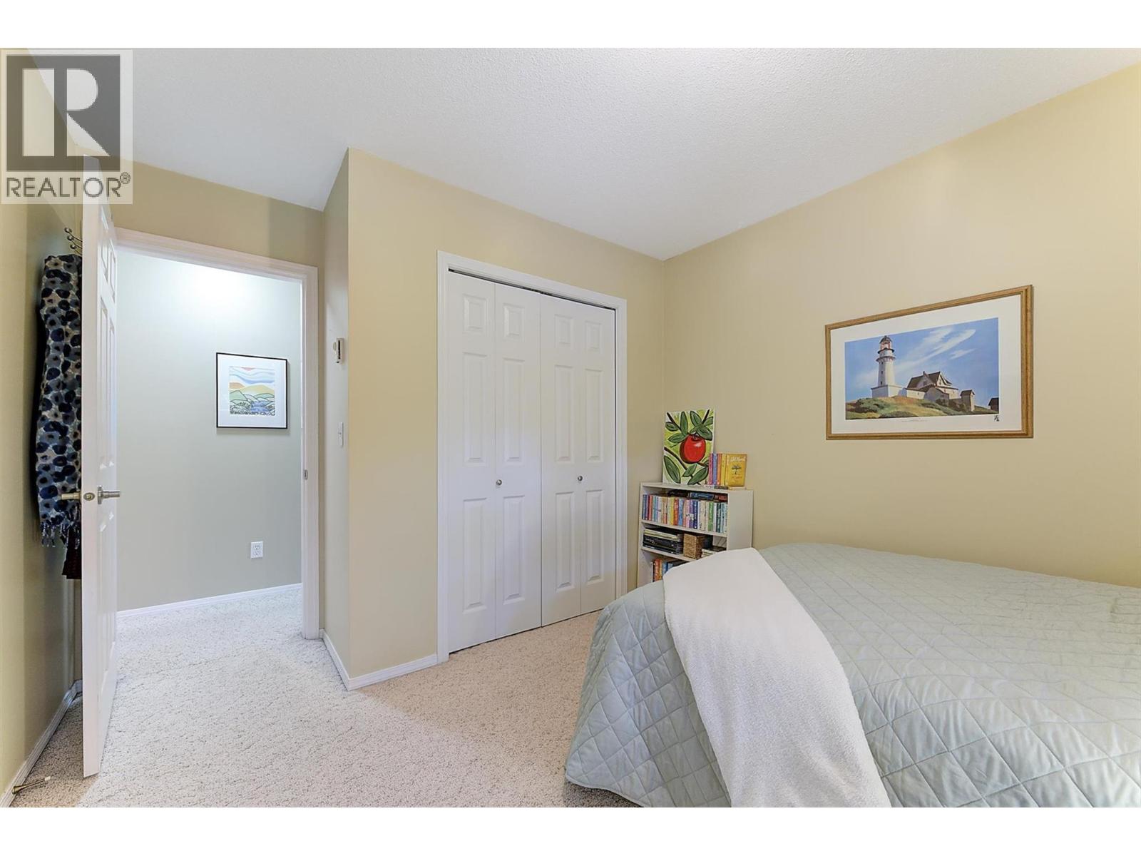 1672 Thayer Court