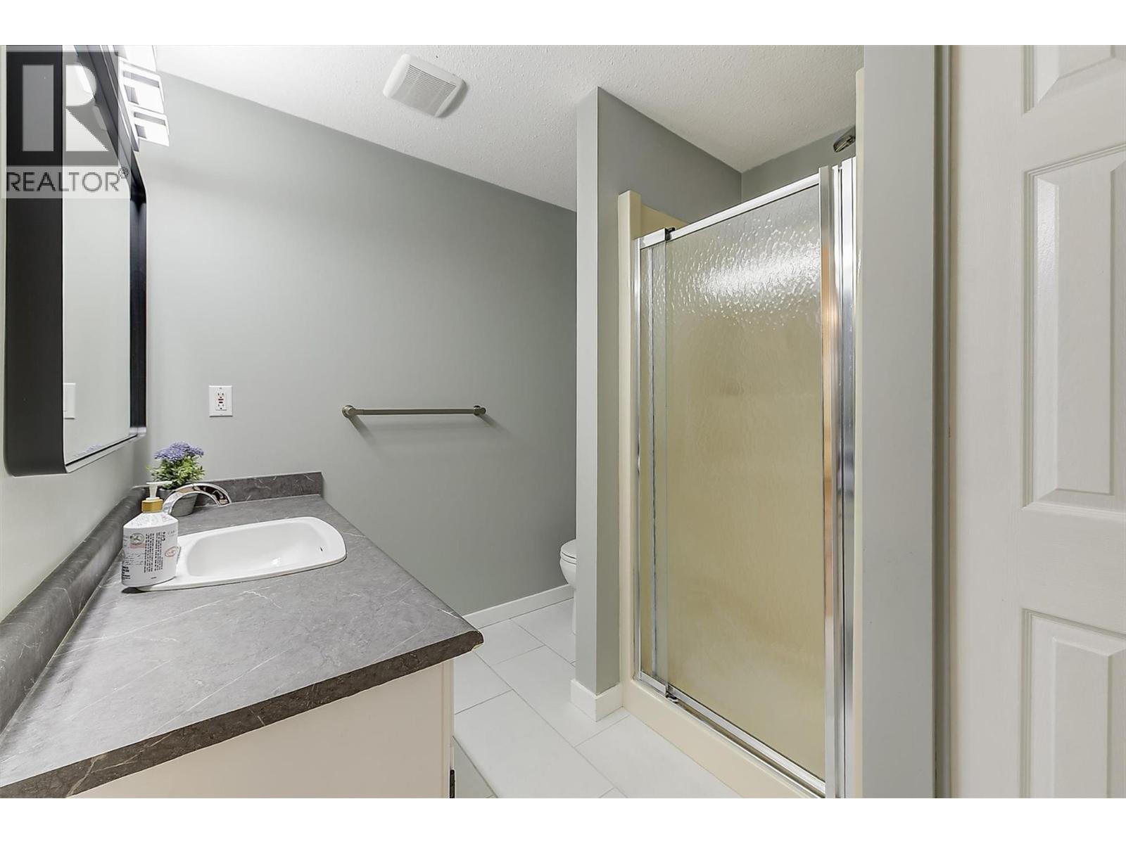 1534 Lawrence Avenue Unit# 203