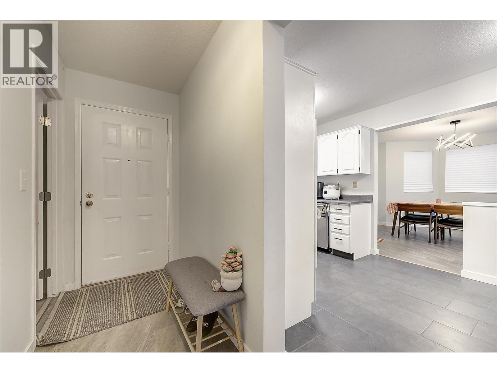 1534 Lawrence Avenue Unit# 203